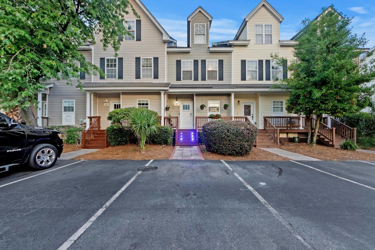 4765 Arco Lane