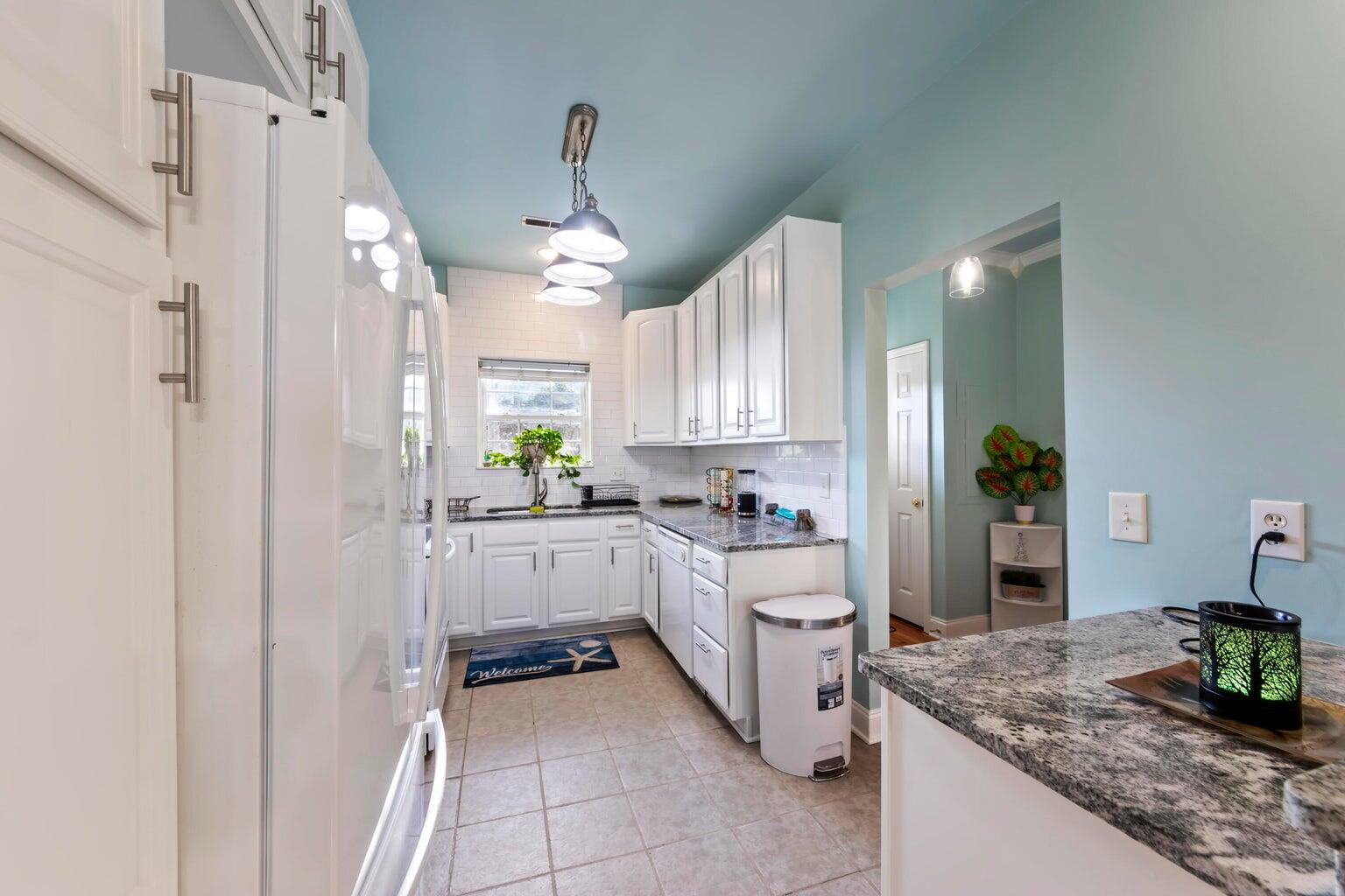4765 Arco Lane
