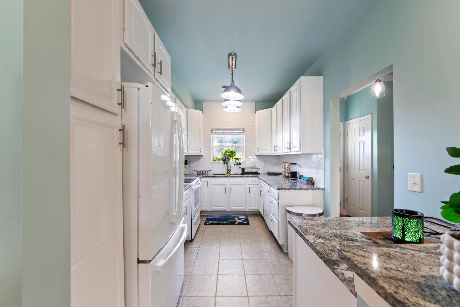 4765 Arco Lane