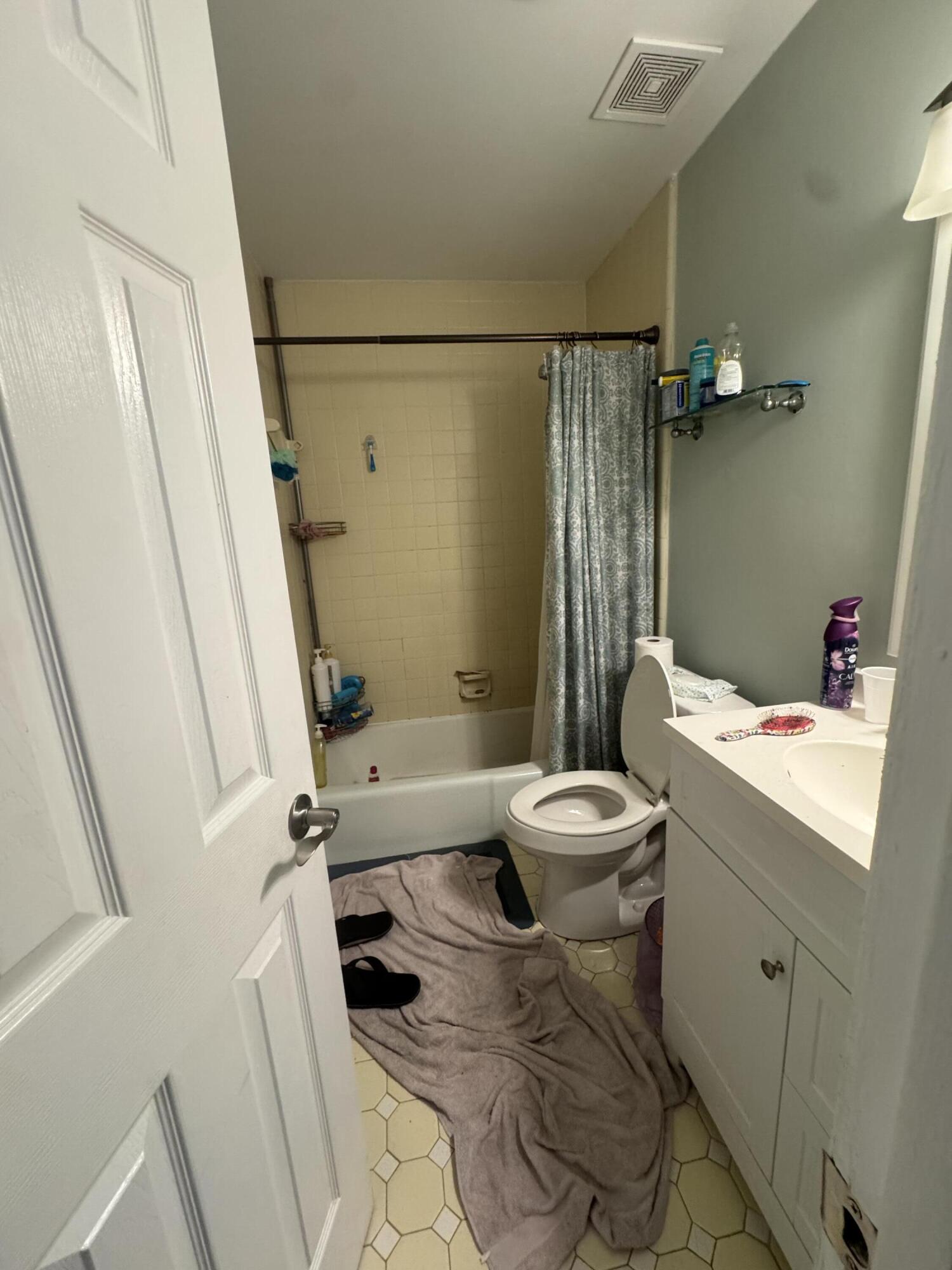 918 Sea Gull Drive # D Unit: A-D