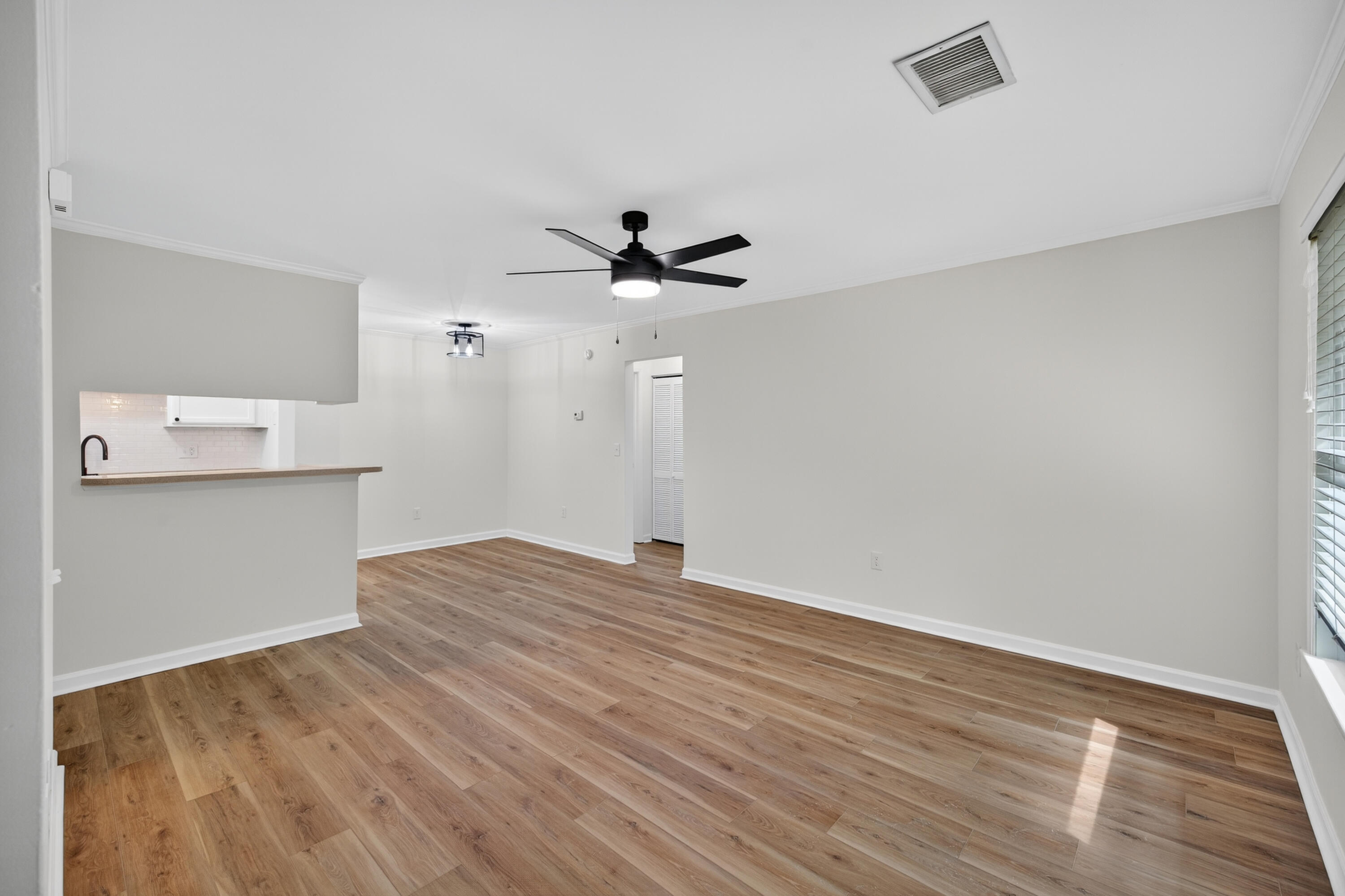 341 W Coleman Boulevard # G