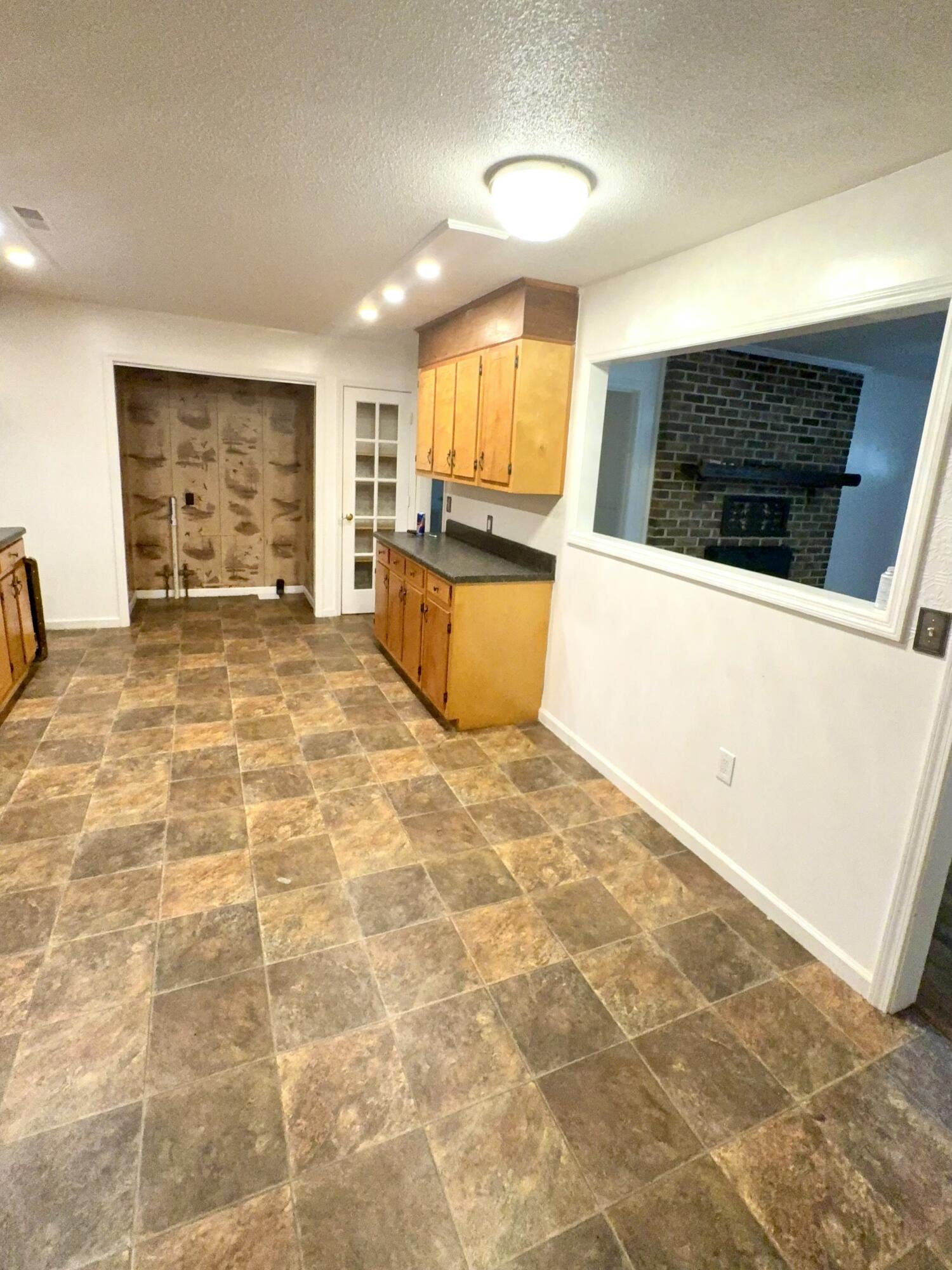 135 Clyde Circle