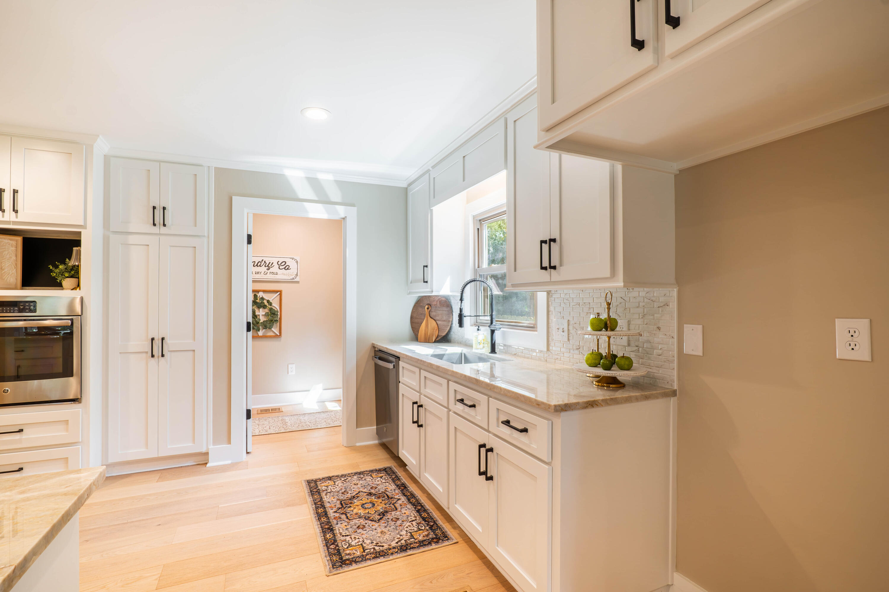 316 Anadale Court