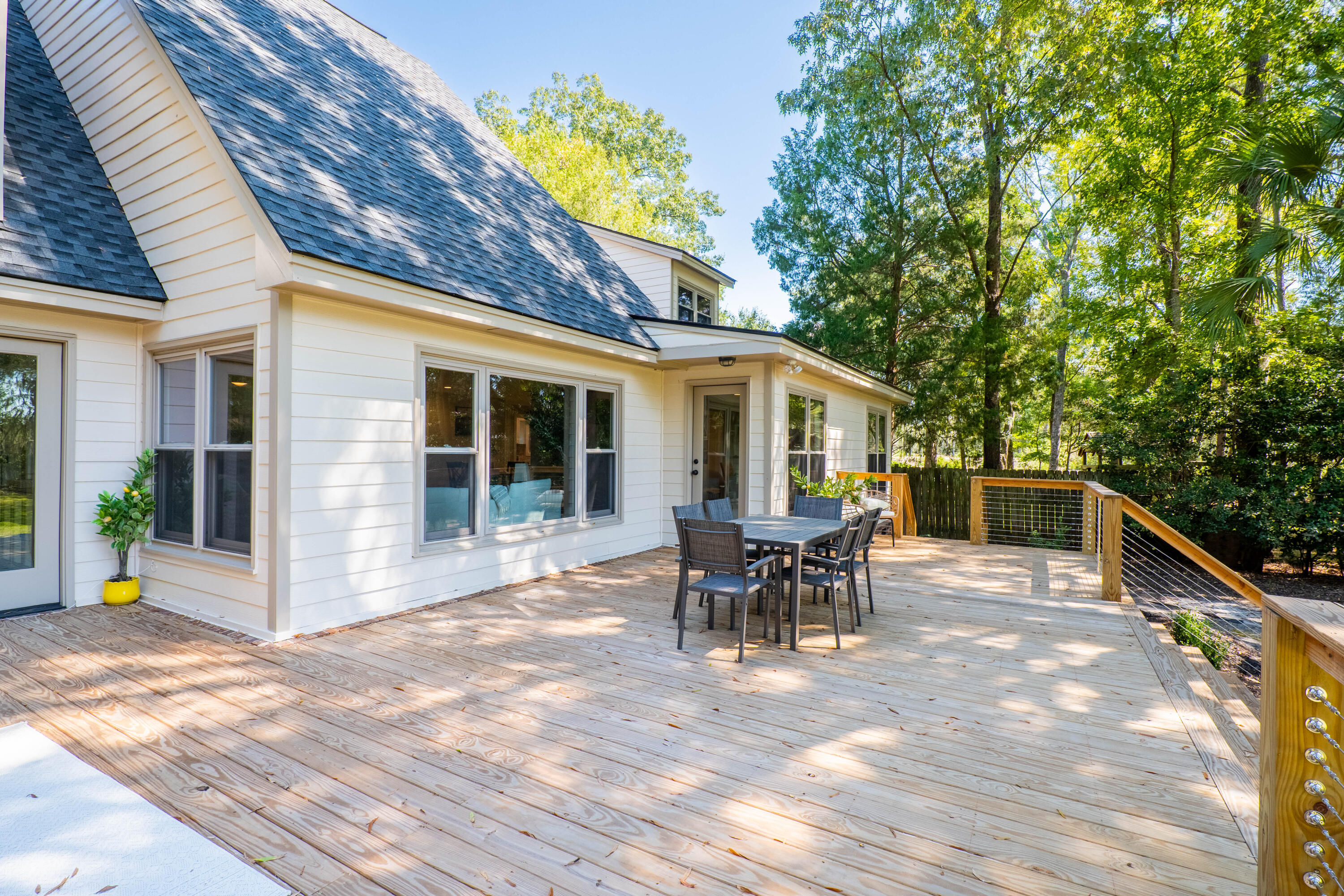 316 Anadale Court