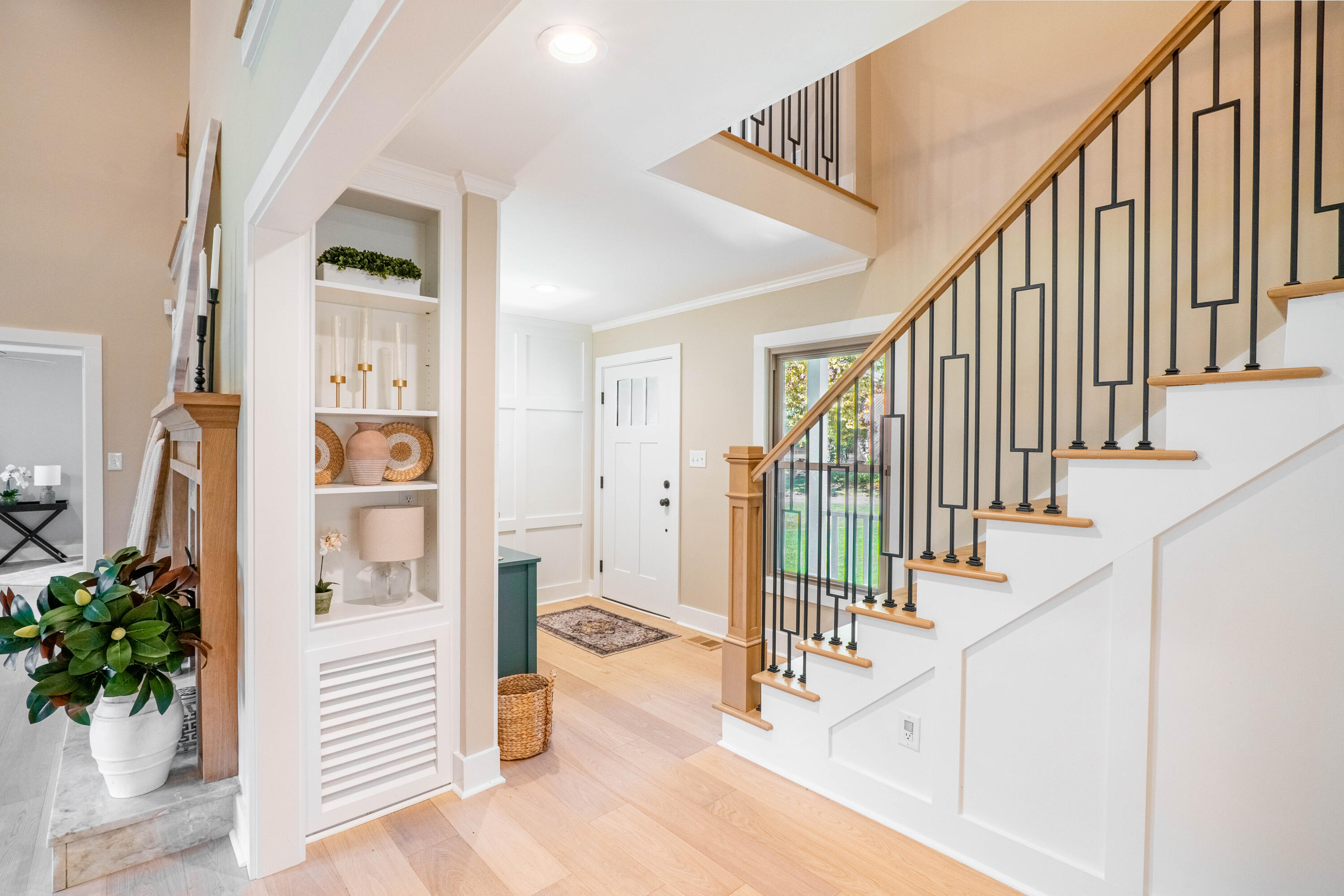 316 Anadale Court