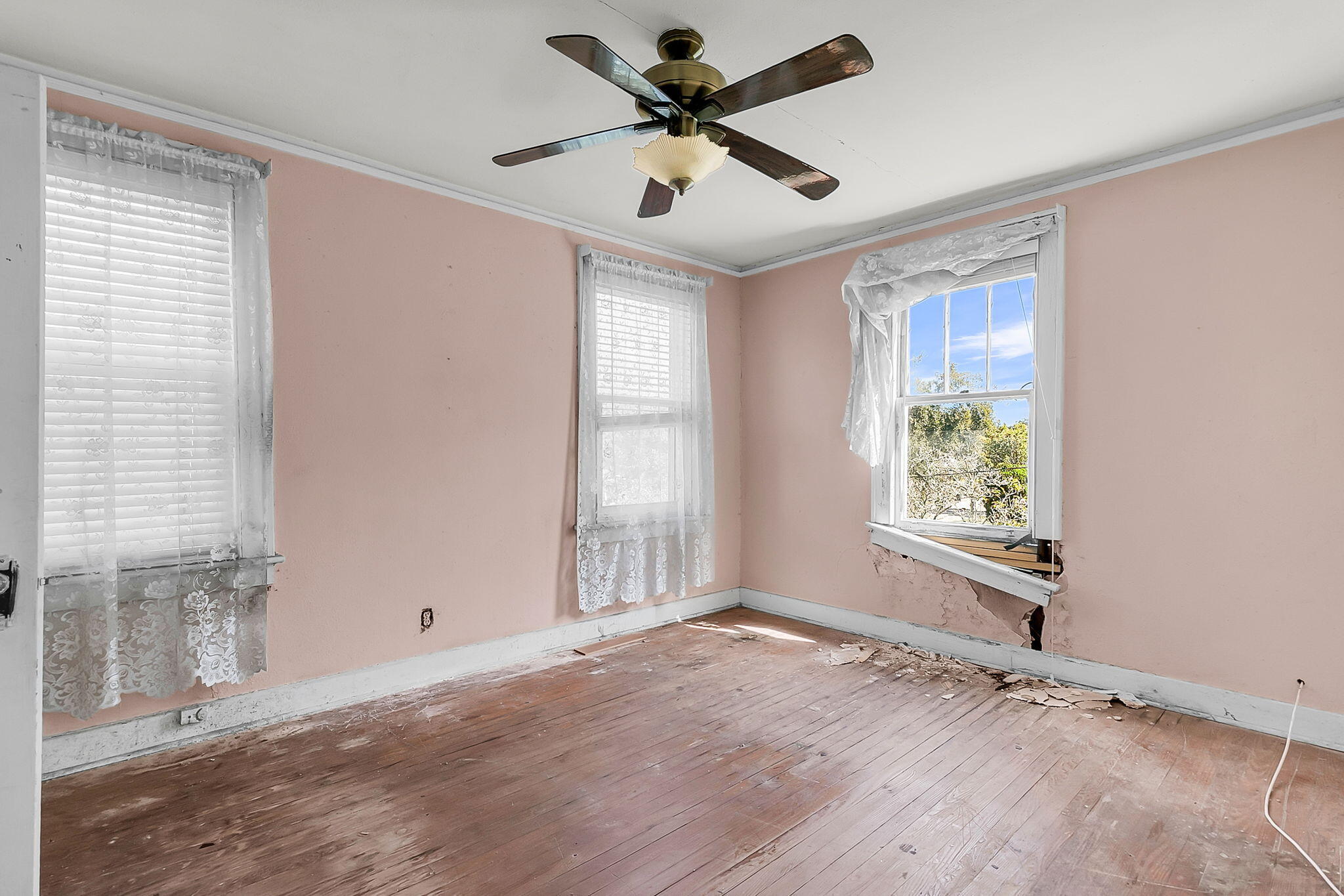 251 W Poplar Street, Charleston