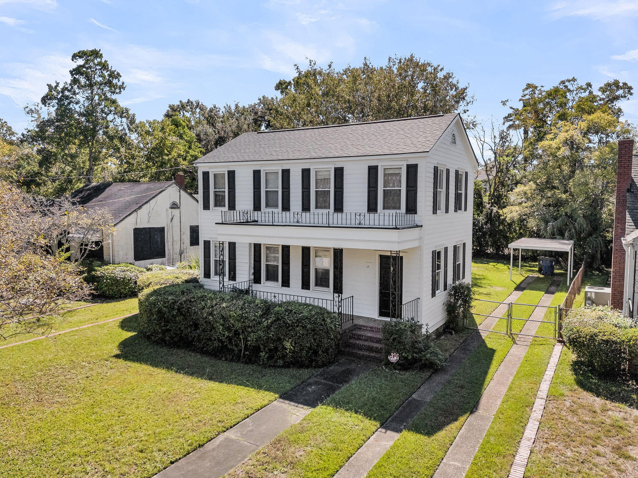 251 W Poplar Street, Charleston