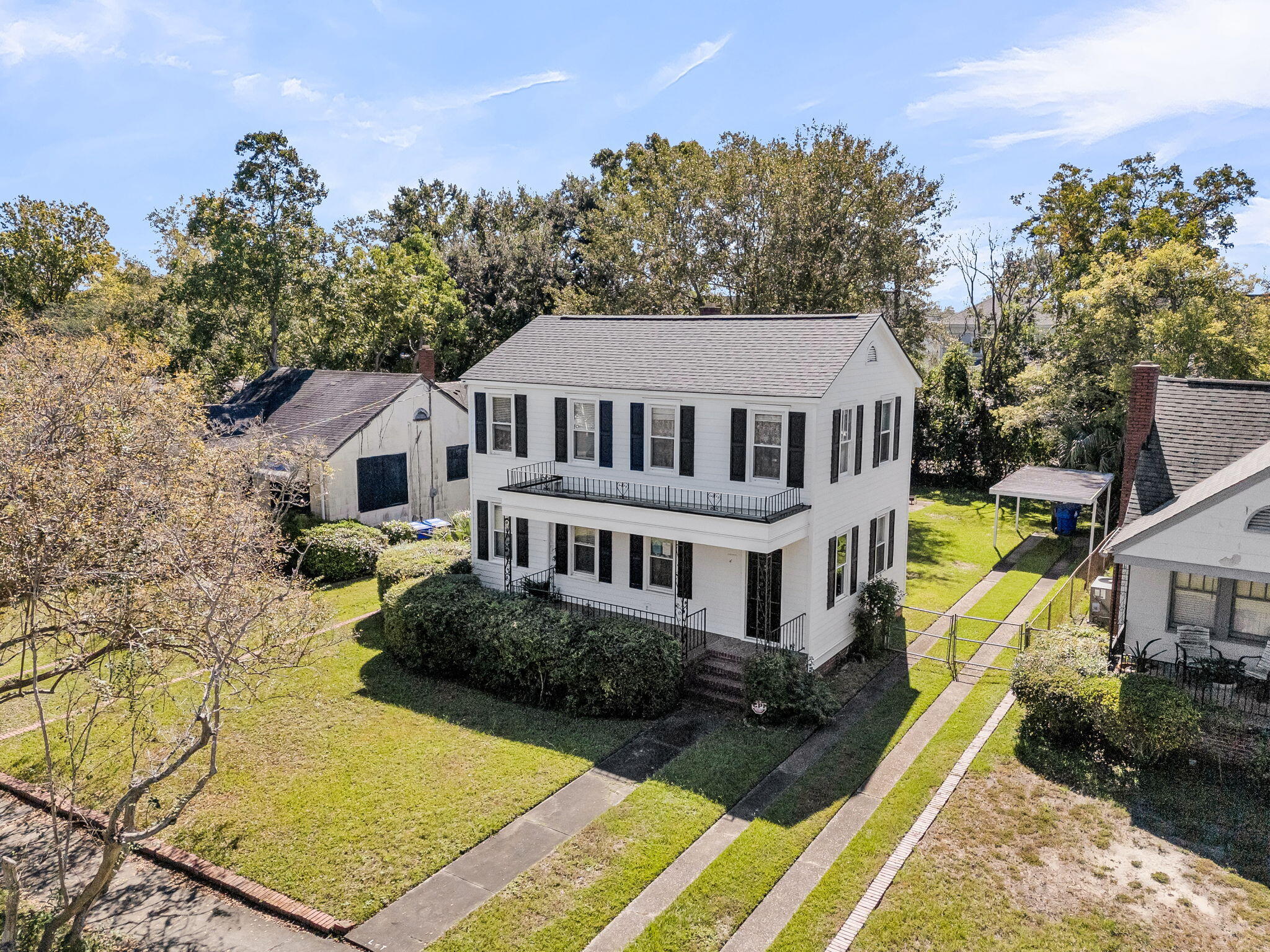 251 W Poplar Street, Charleston