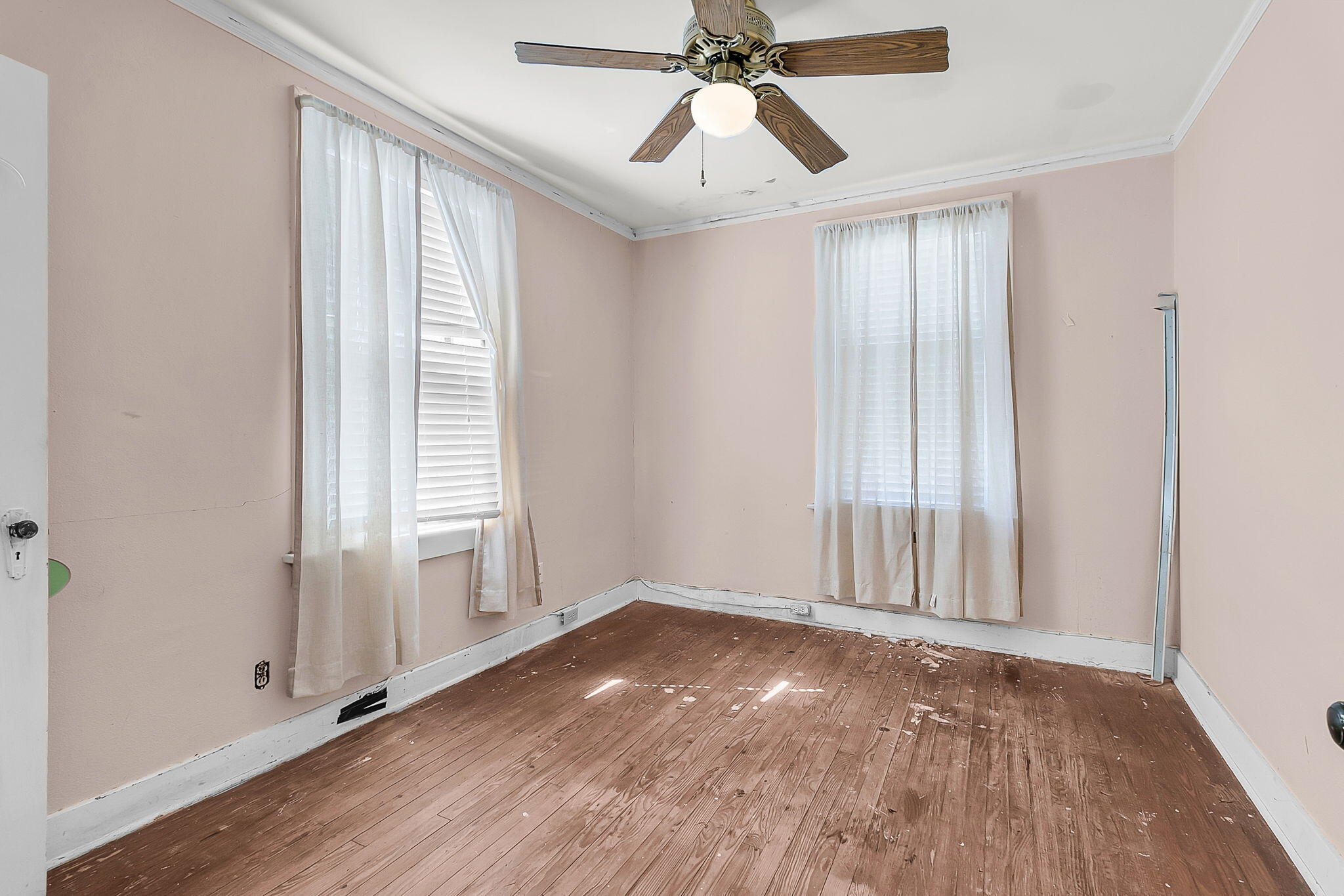 251 W Poplar Street, Charleston