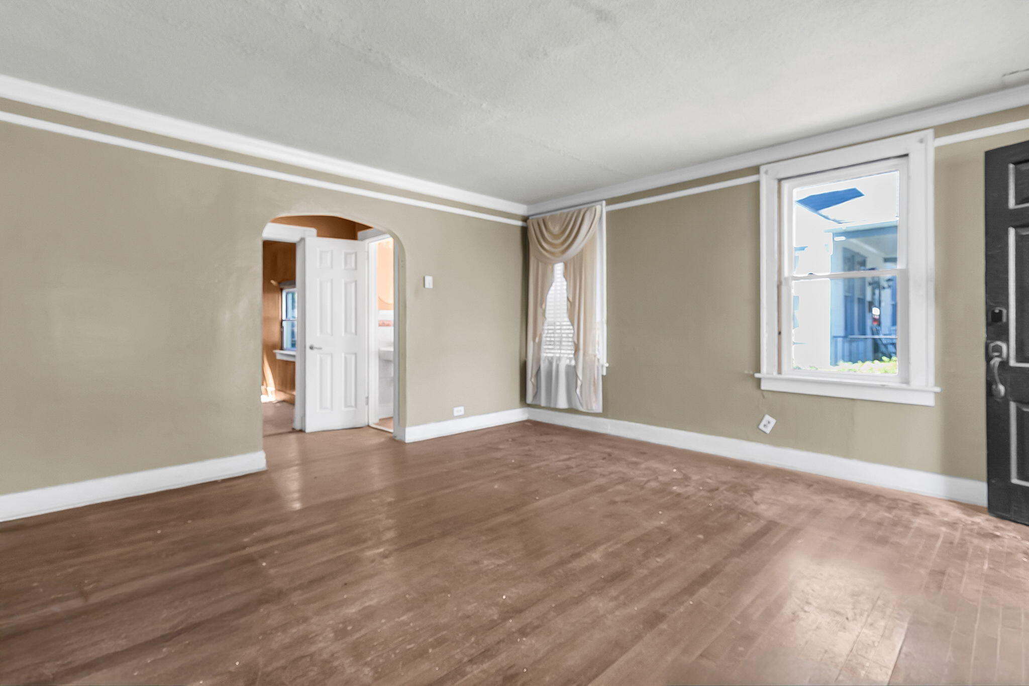 251 W Poplar Street, Charleston