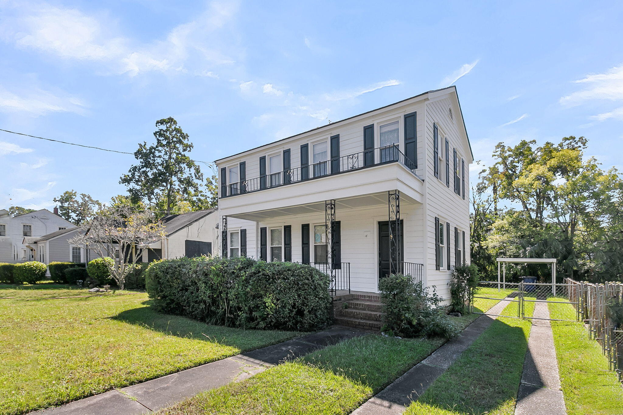251 W Poplar Street, Charleston