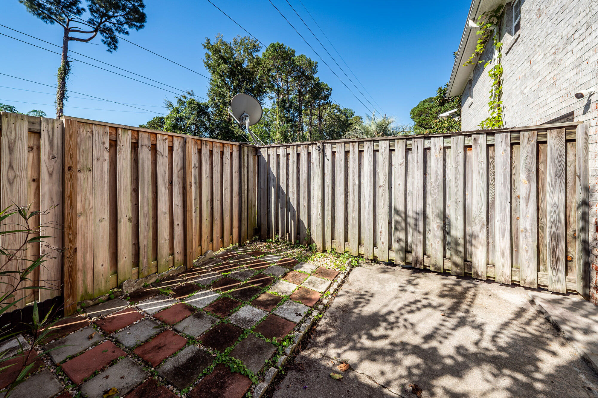 507 Stinson Drive # 10d