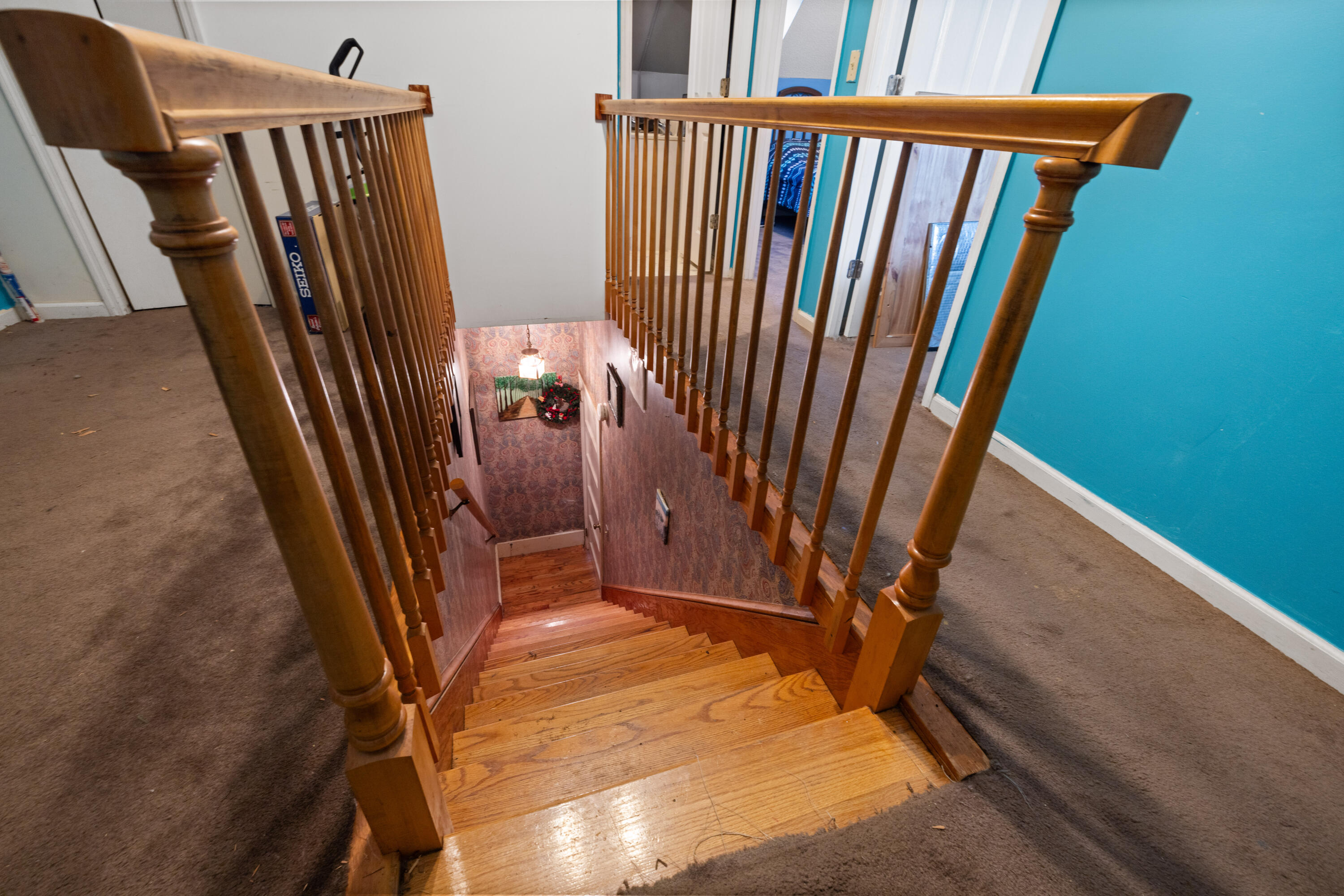 894 W 7th Street, Fairfax