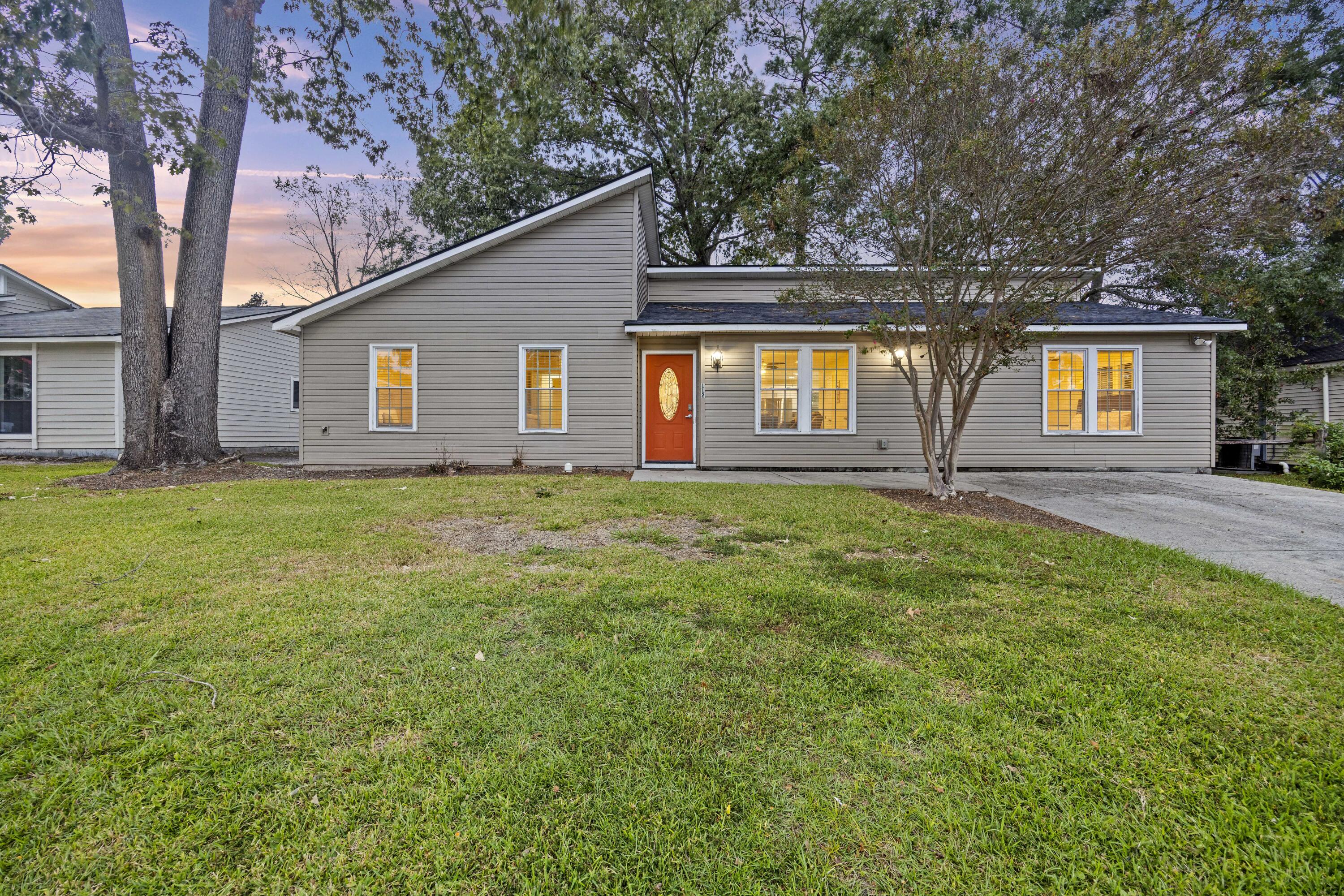 112 Pullman Avenue, Summerville