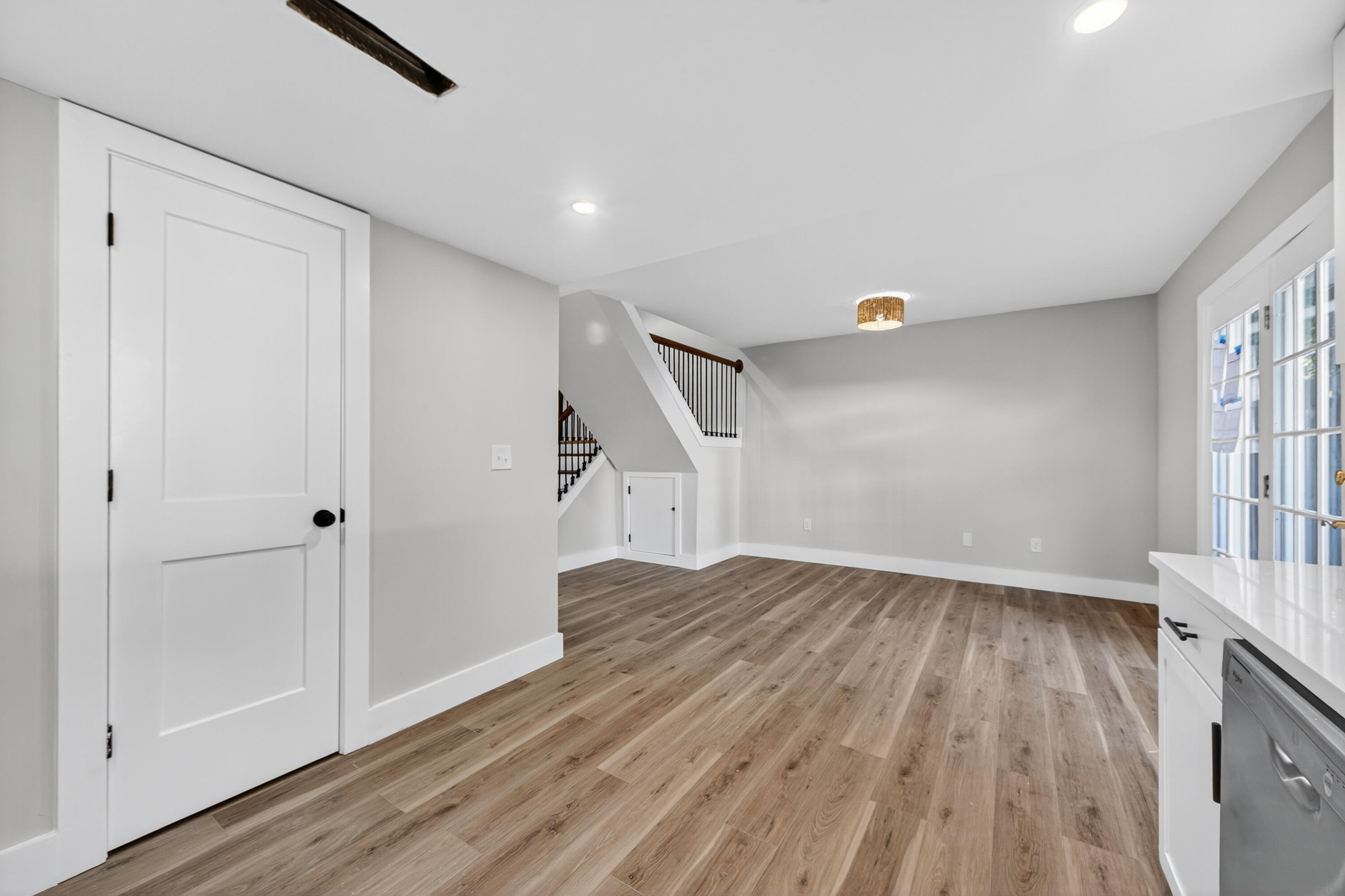 2943 Cathedral Lane, Charleston