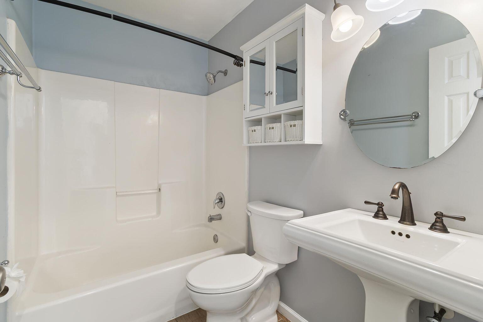 1245 Lakefront Drive, Charleston