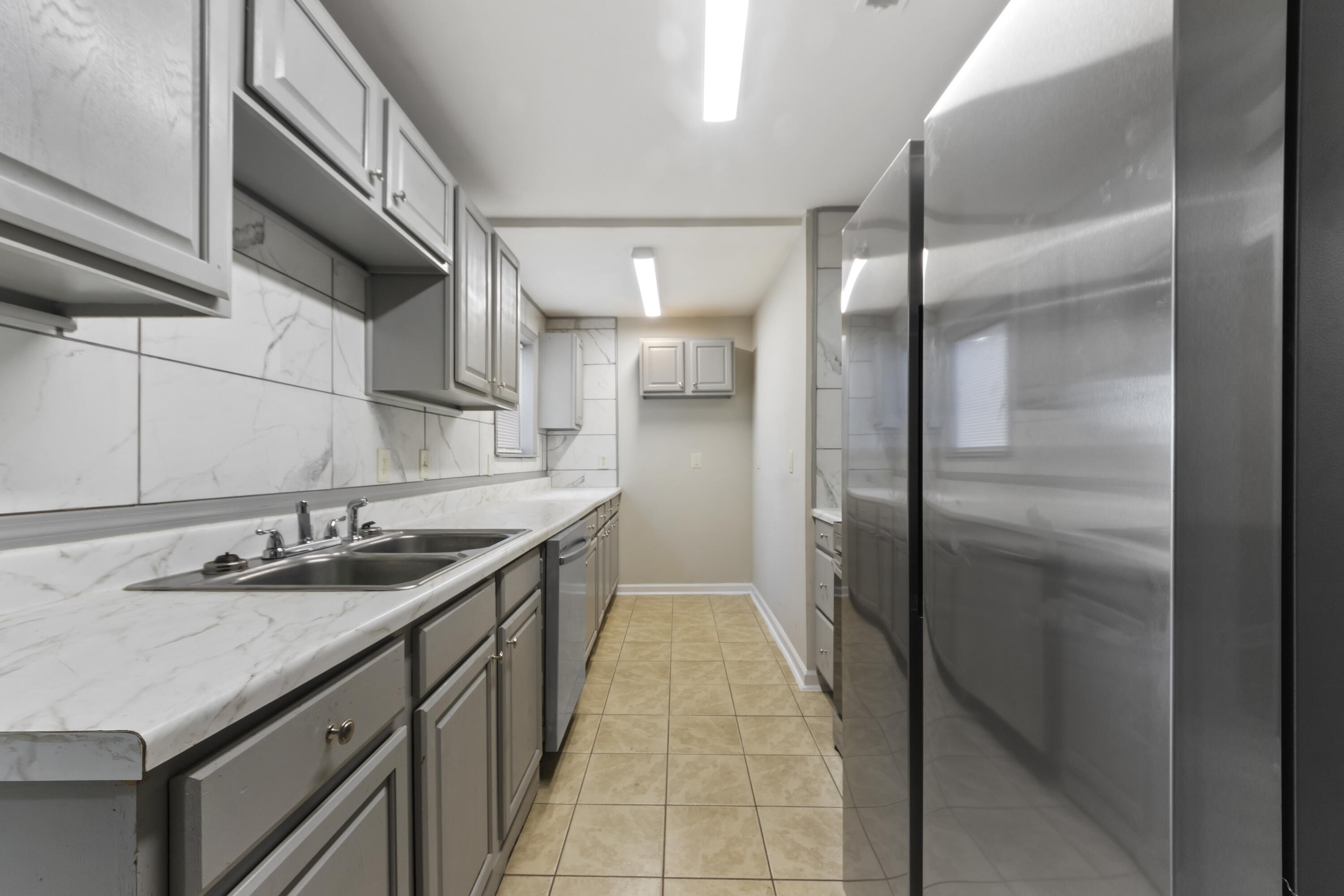 2351 Elegans Drive, Charleston