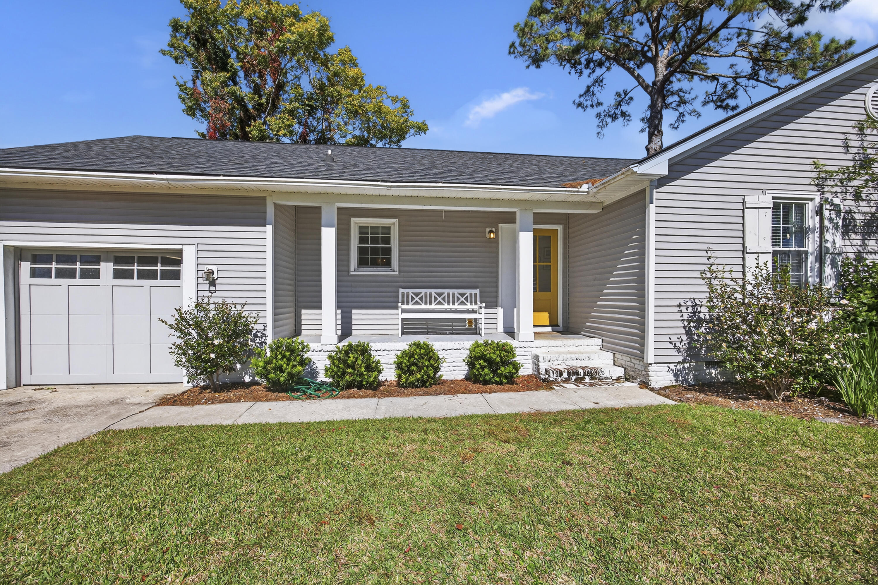 1522 Candlewood Drive, Mount Pleasant
