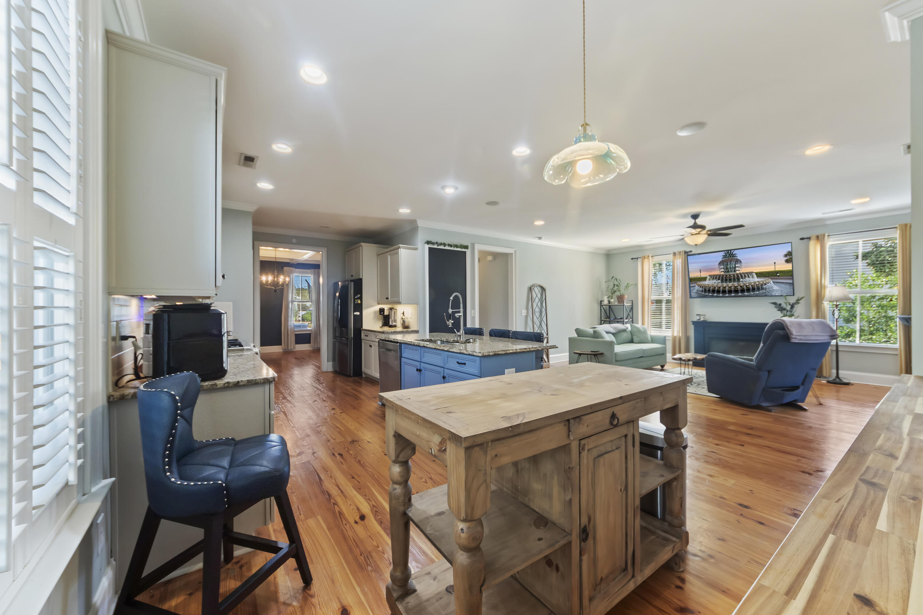 216 Foxbank Plantation Boulevard