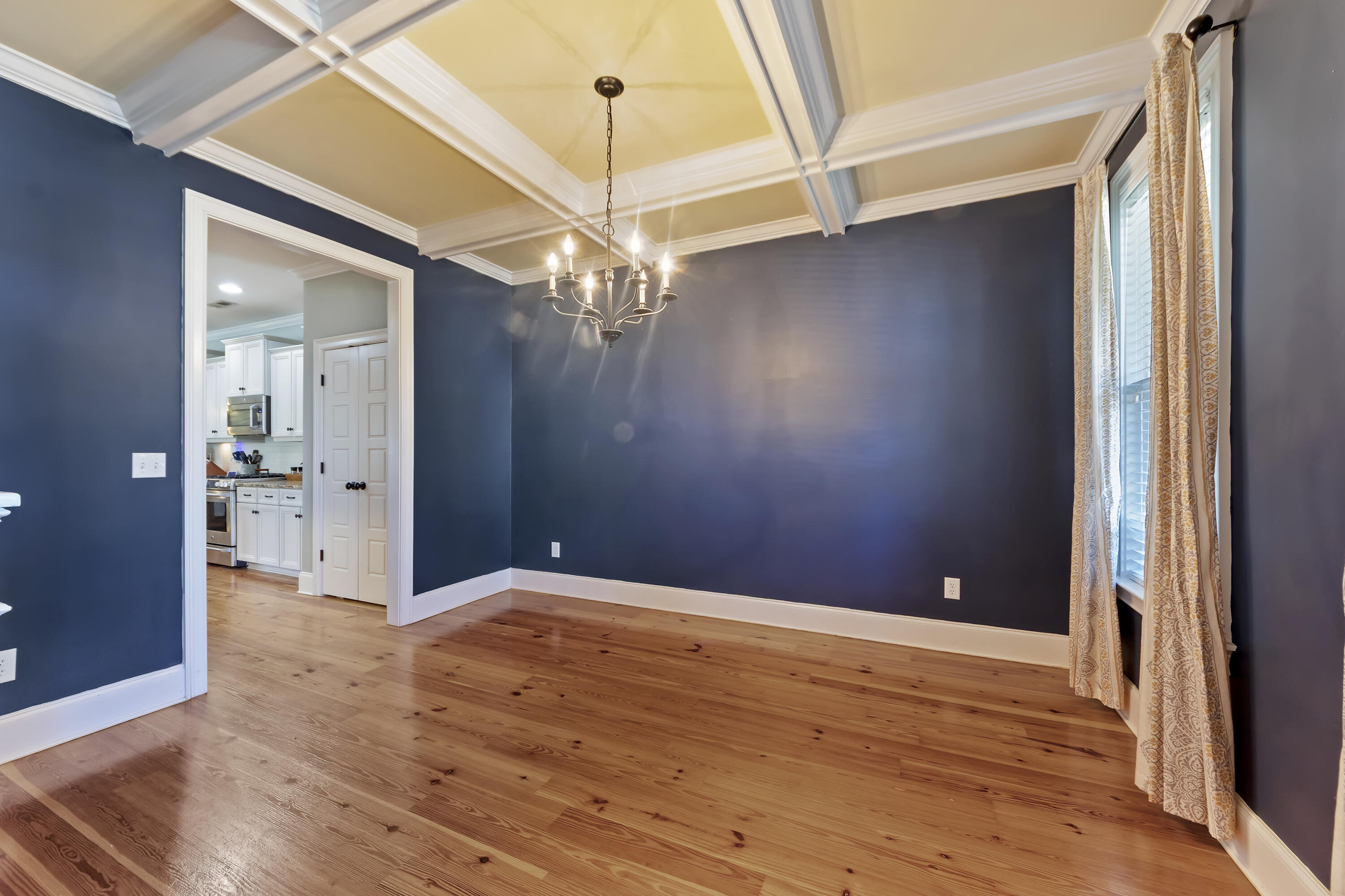 216 Foxbank Plantation Boulevard