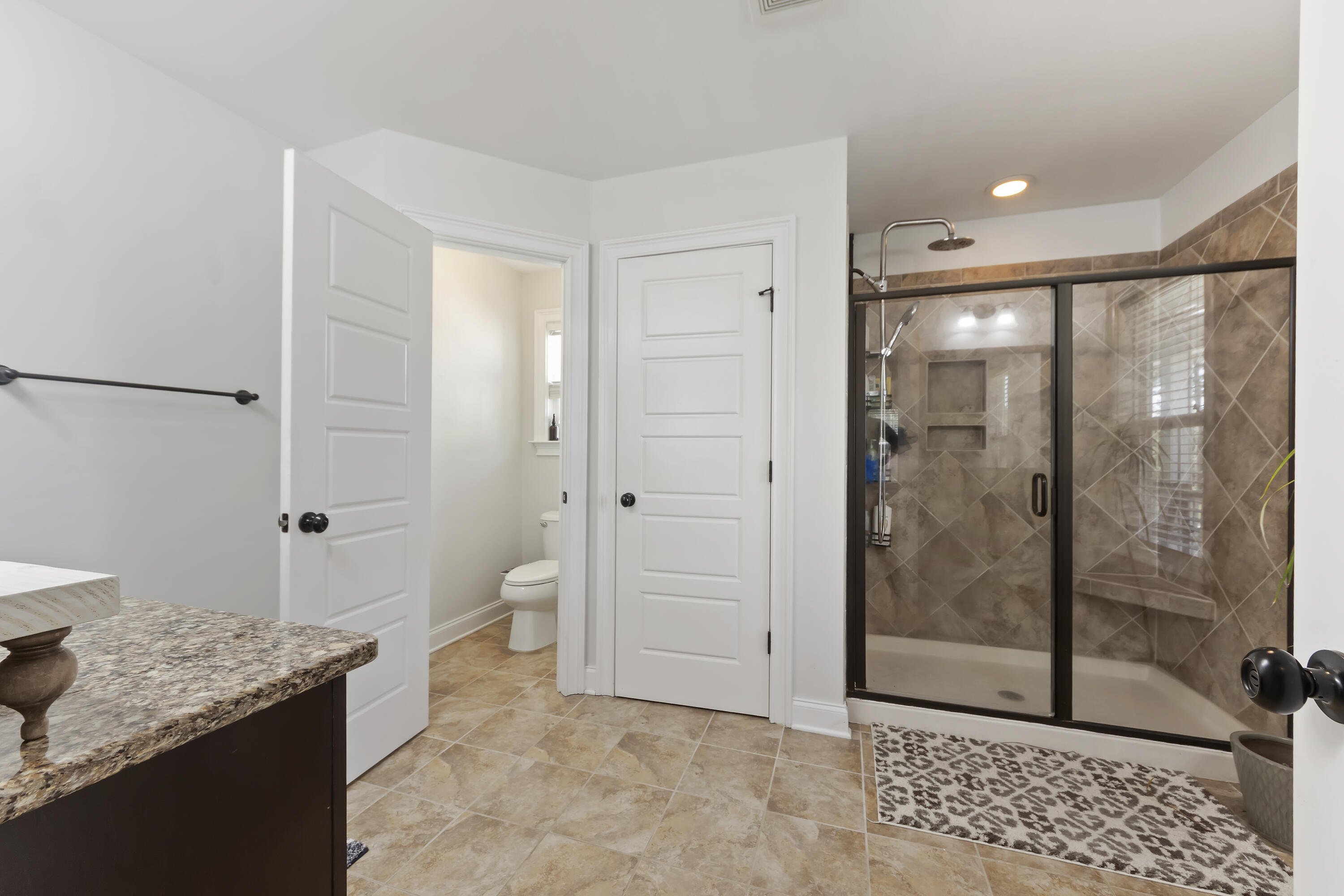 216 Foxbank Plantation Boulevard