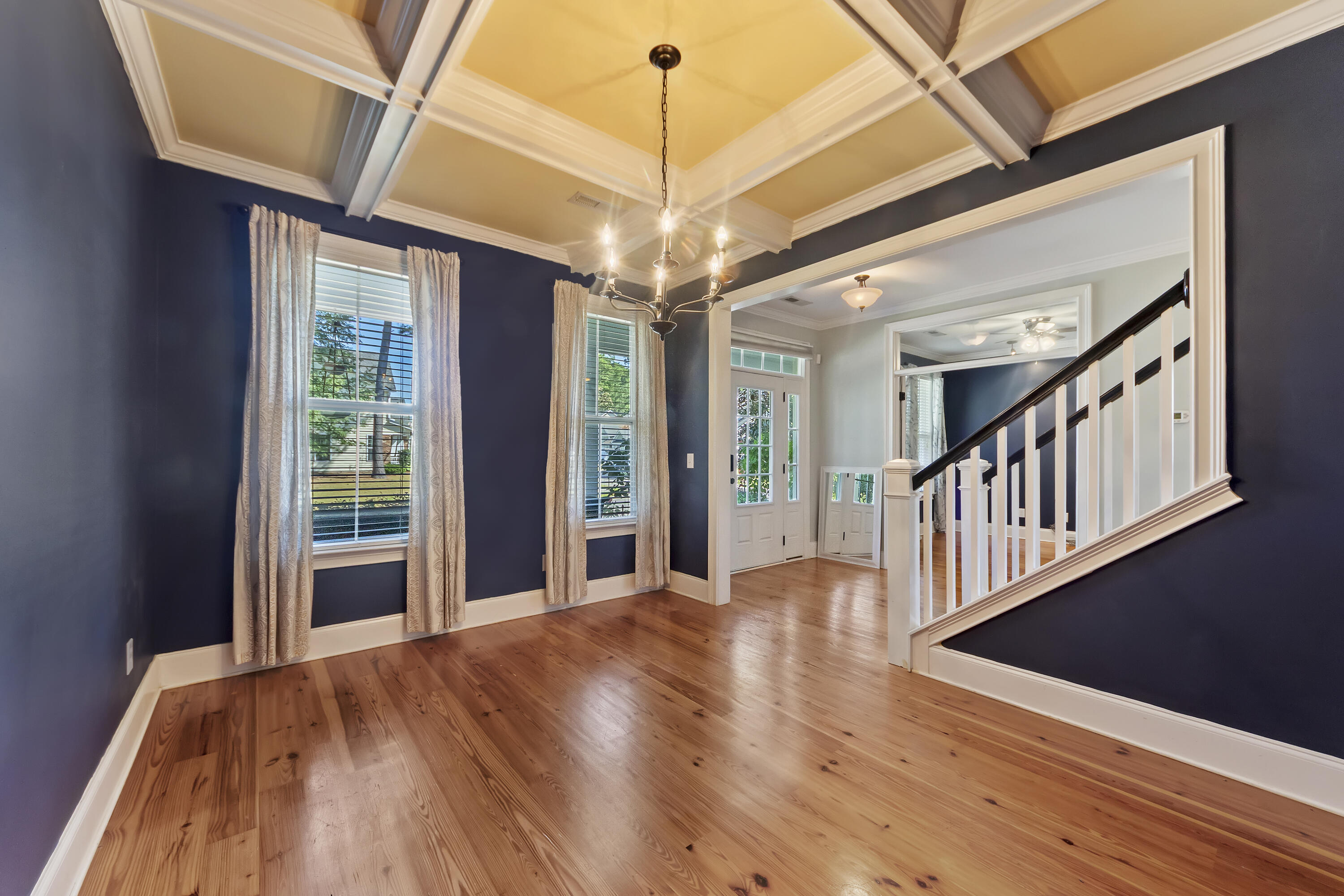 216 Foxbank Plantation Boulevard