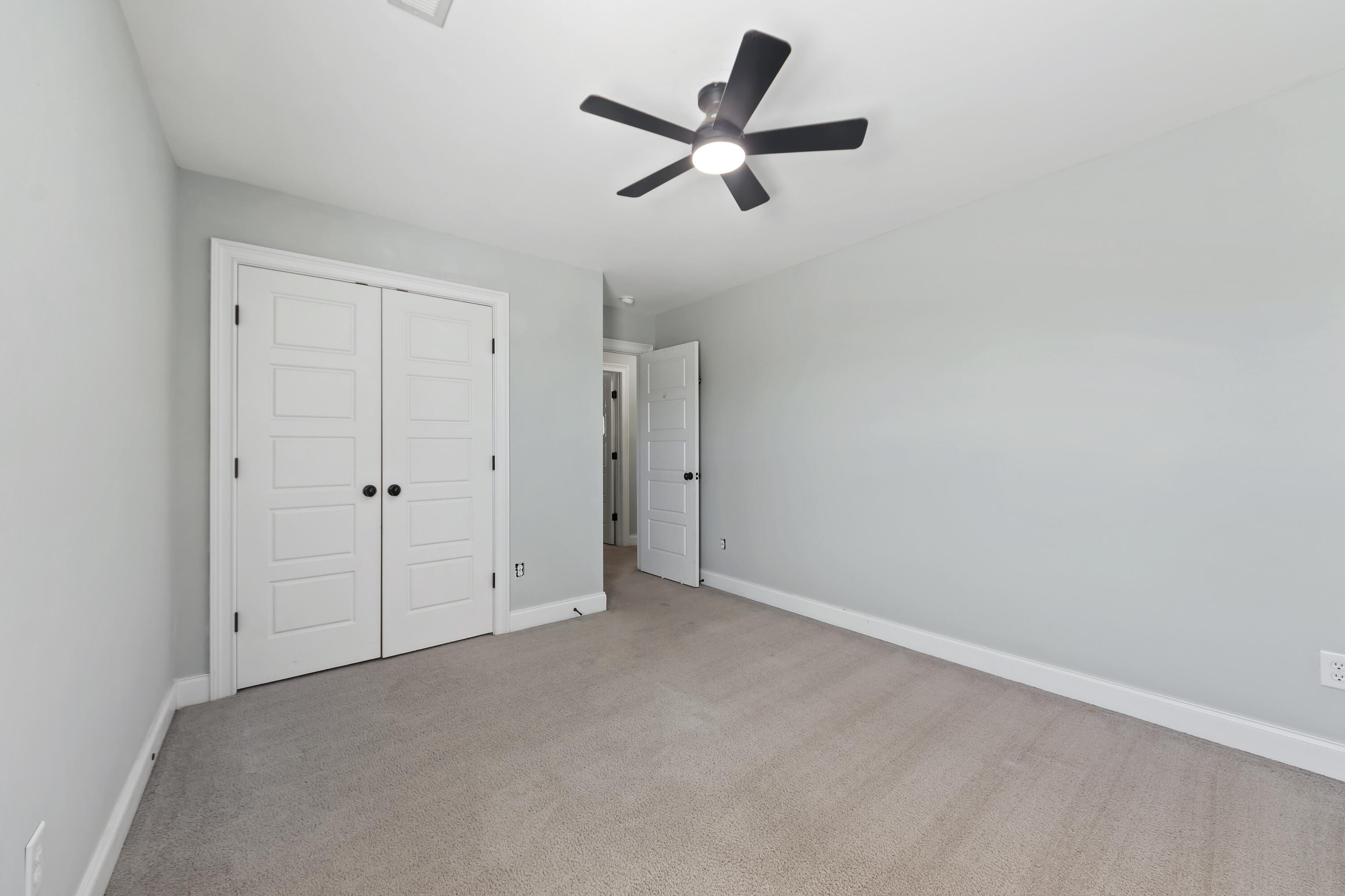 216 Foxbank Plantation Boulevard