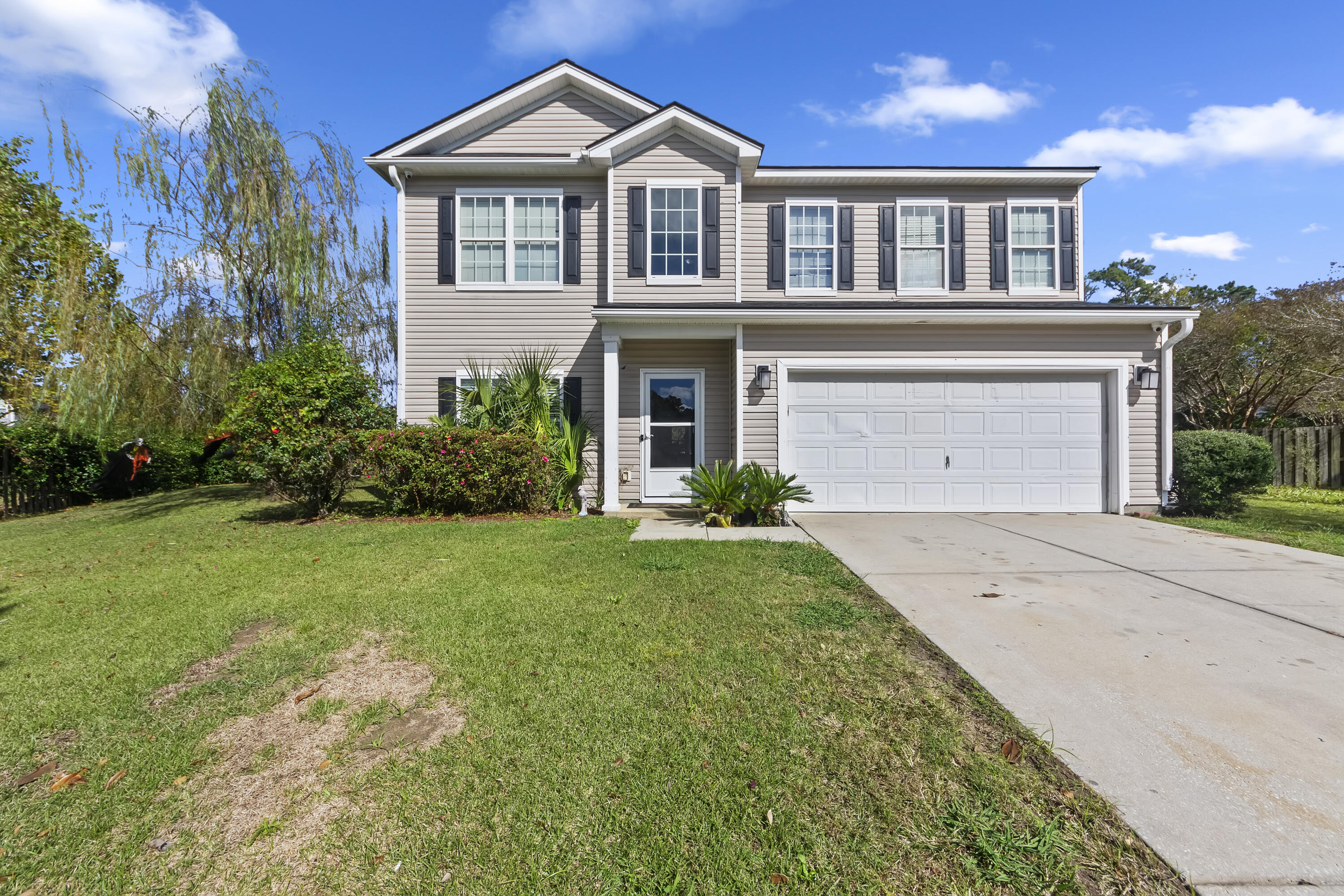 1407 Red Knot Court