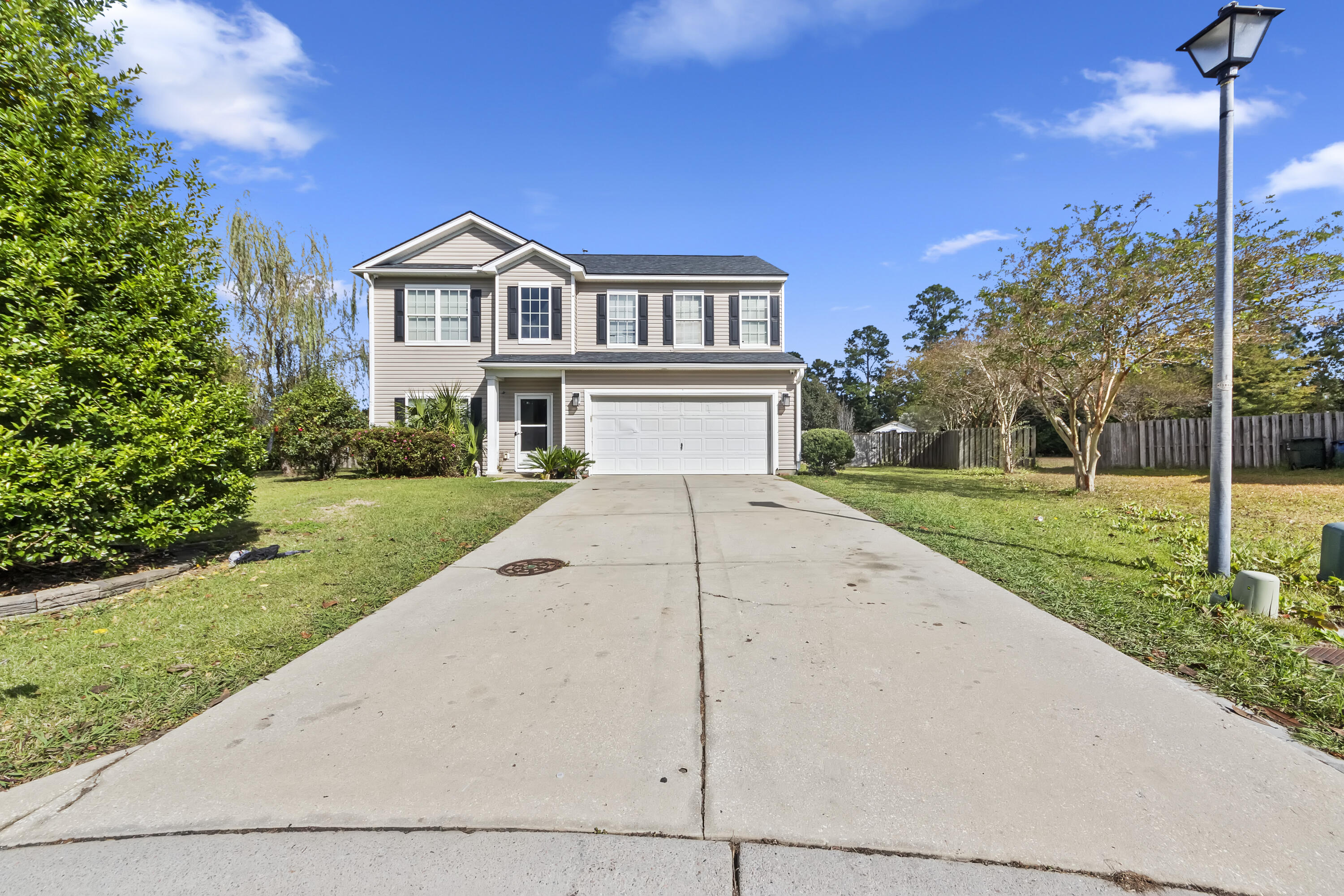 1407 Red Knot Court