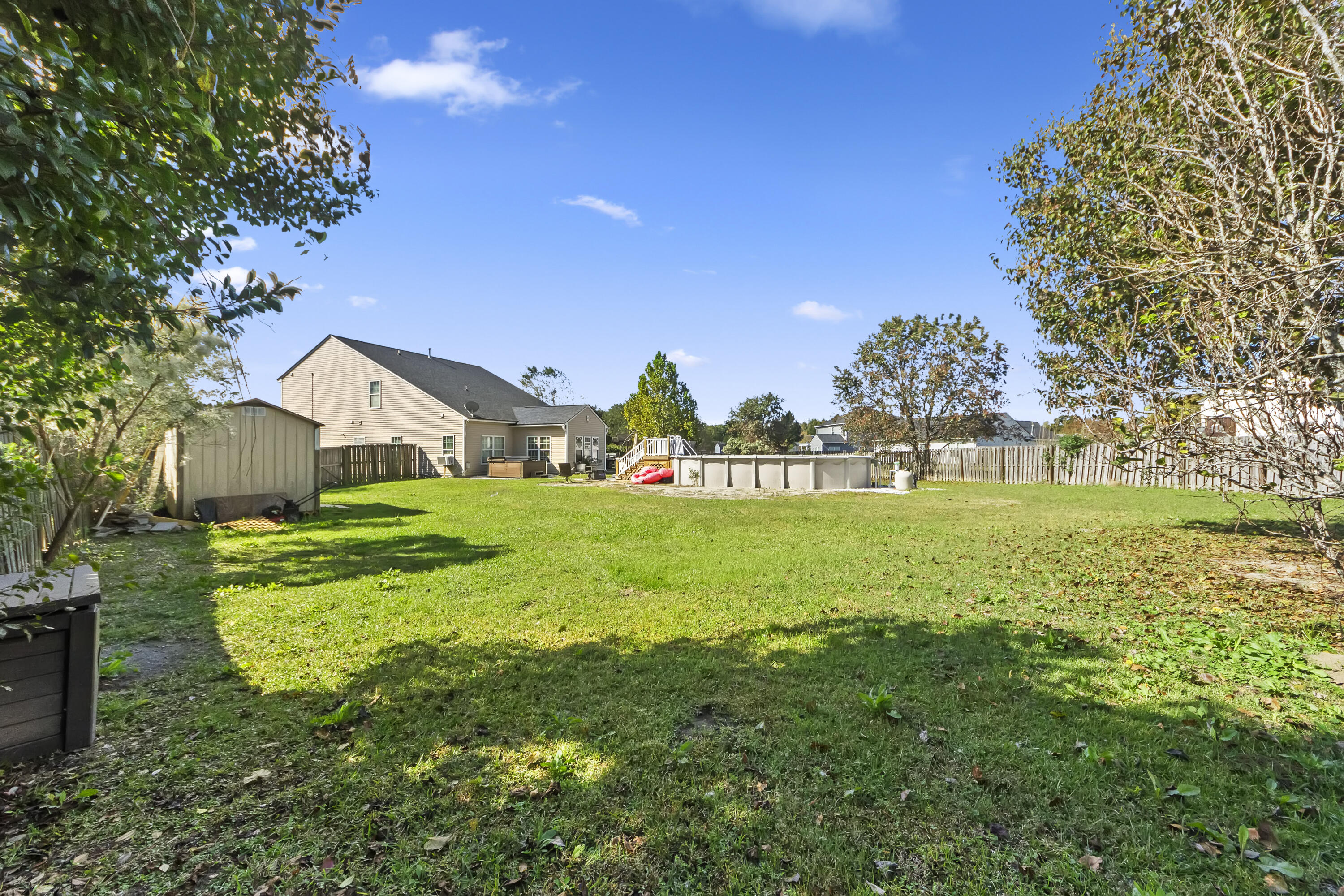 1407 Red Knot Court