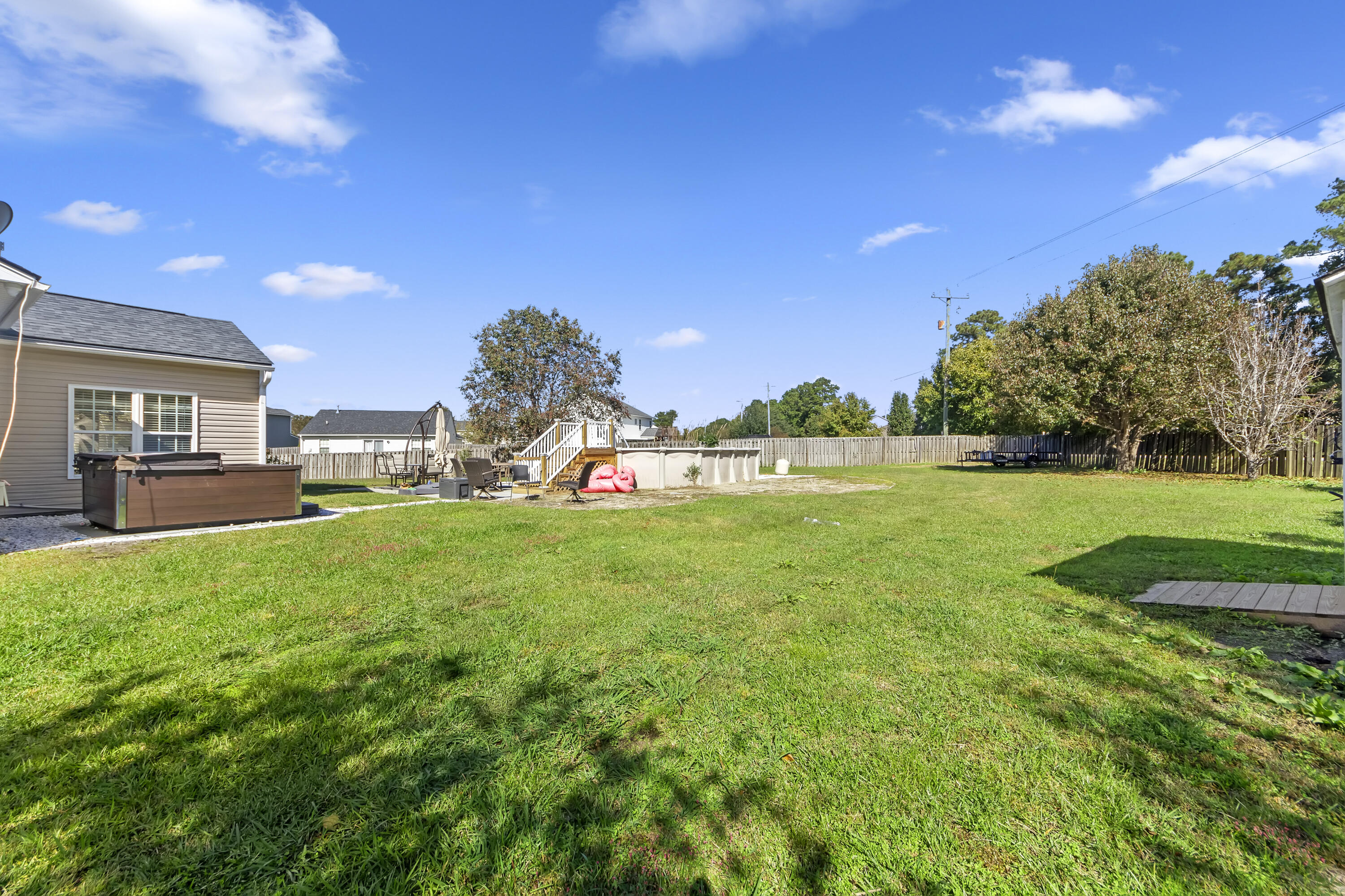 1407 Red Knot Court