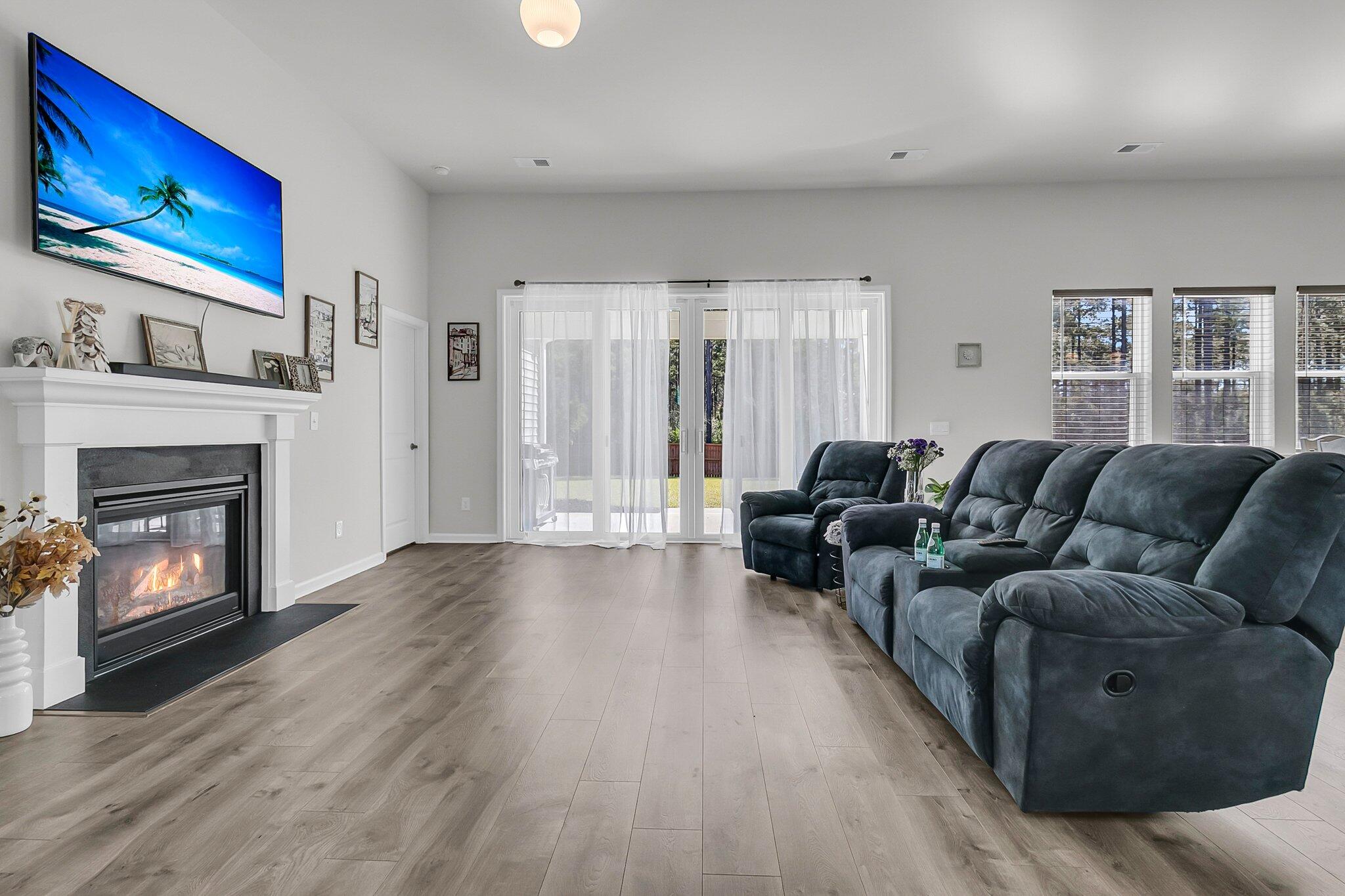 1144 Wading Point Boulevard