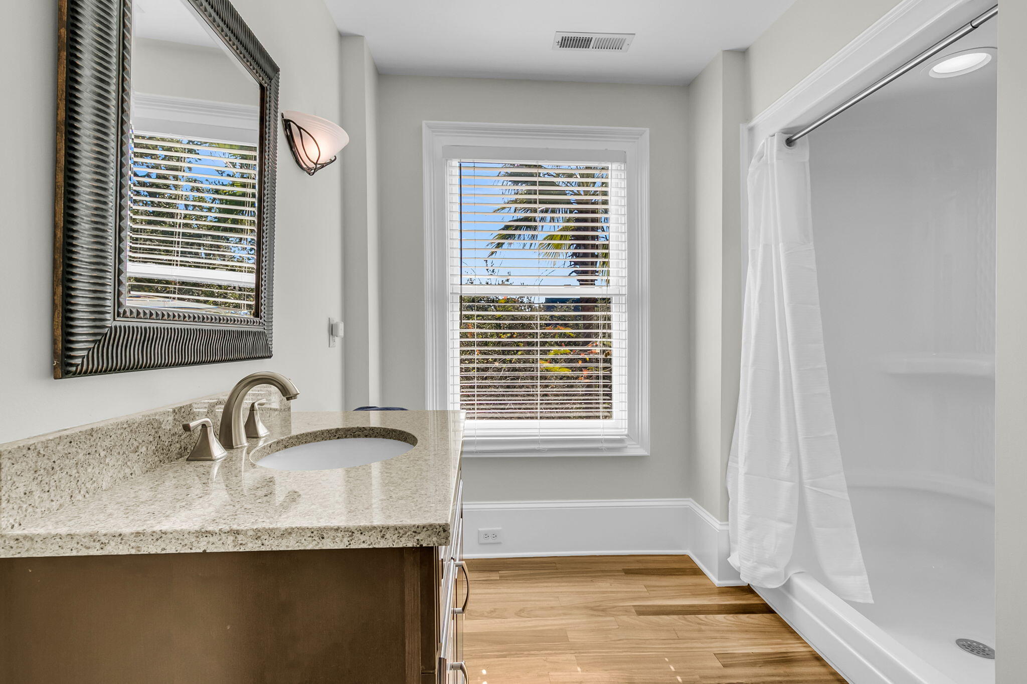 3528 Henrietta Hartford Road