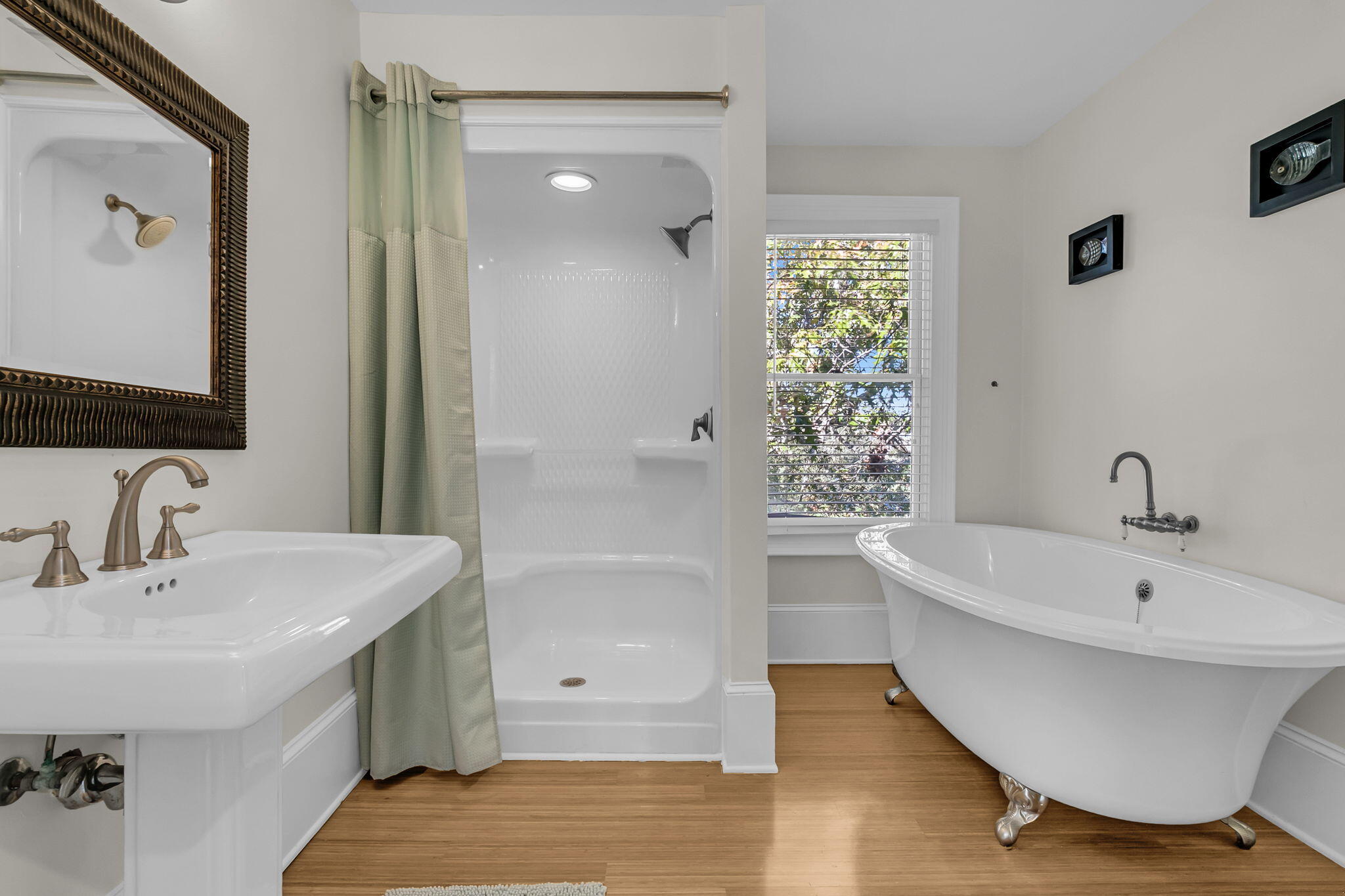 3528 Henrietta Hartford Road