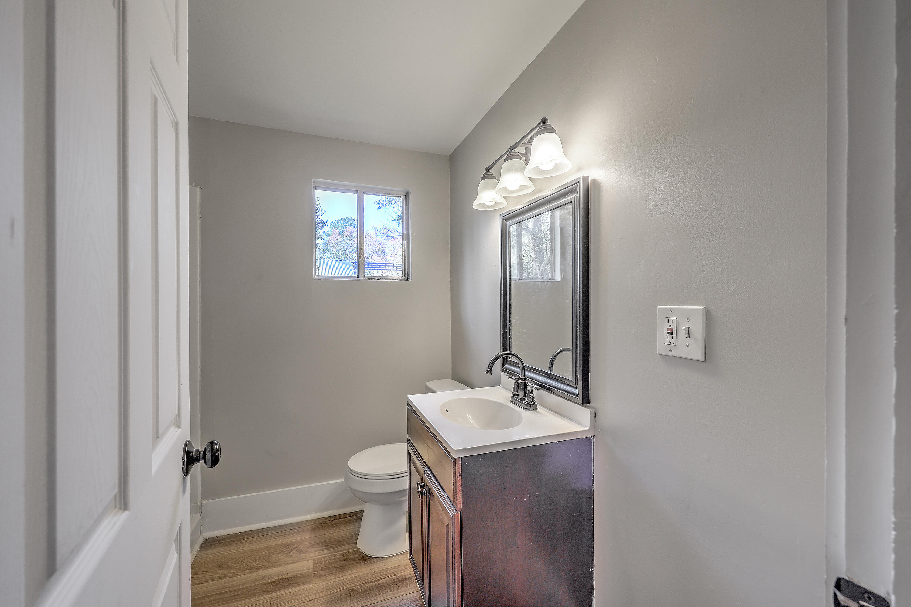 7629 Pinehurst Street