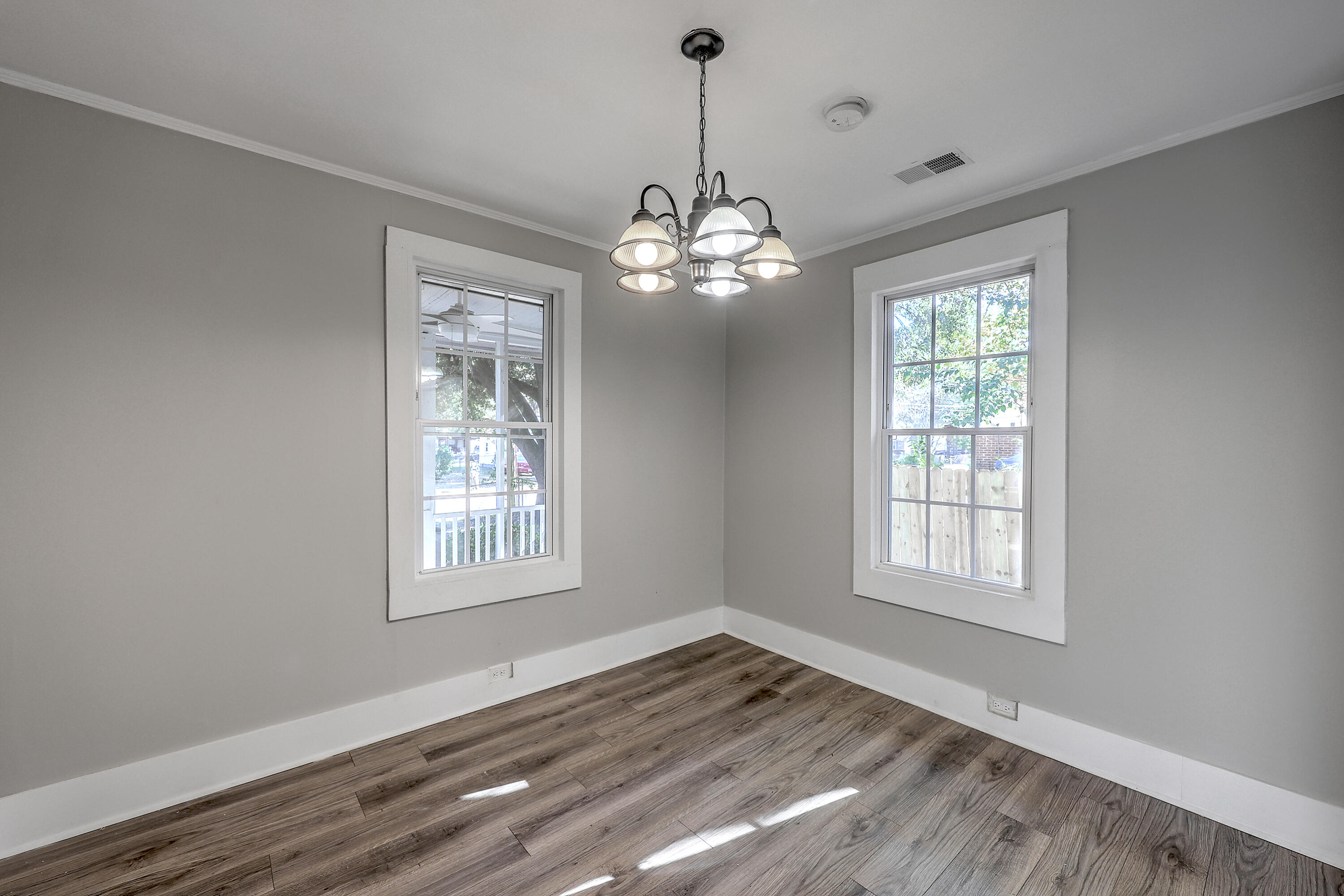 7629 Pinehurst Street