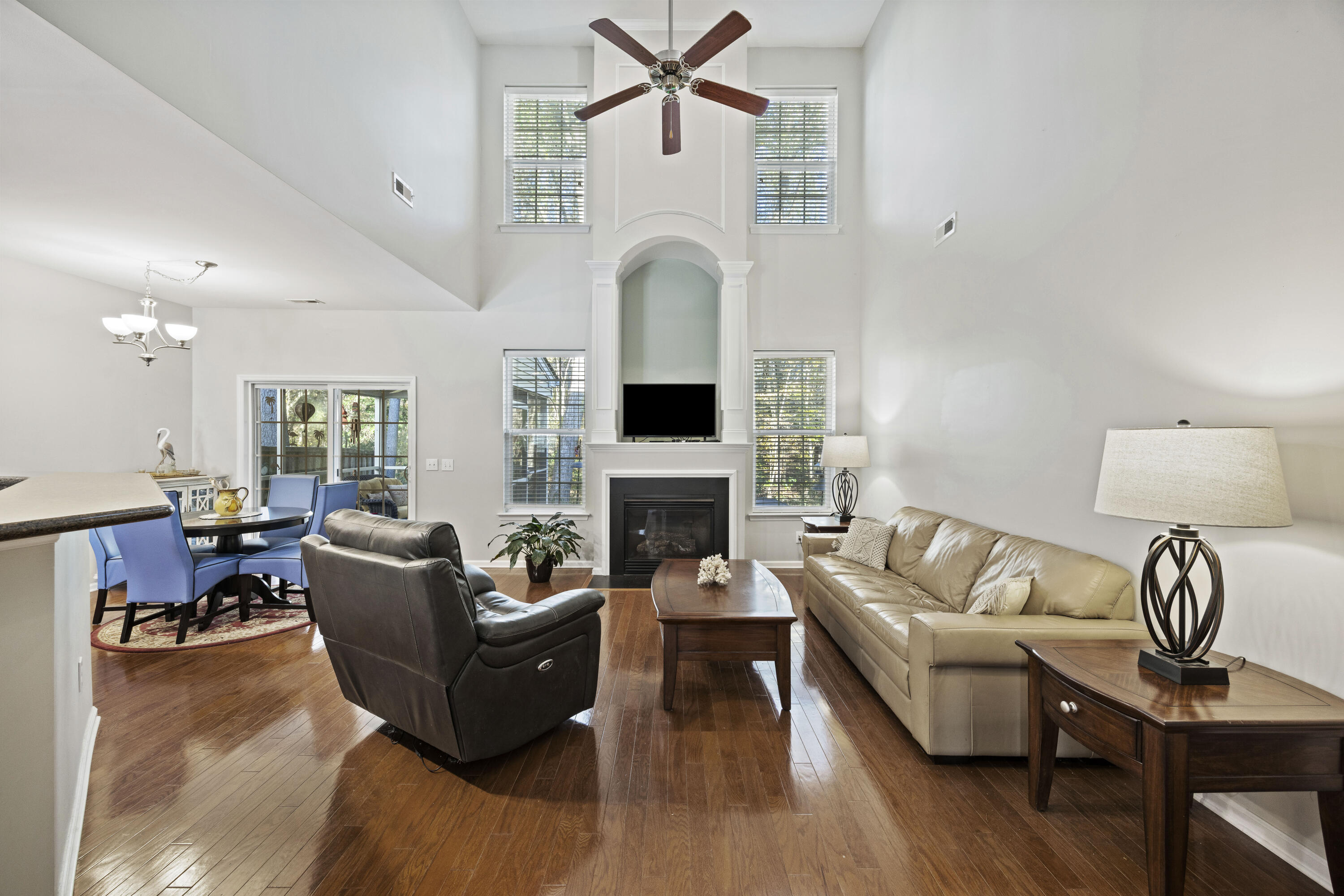 3031 Ellington Drive