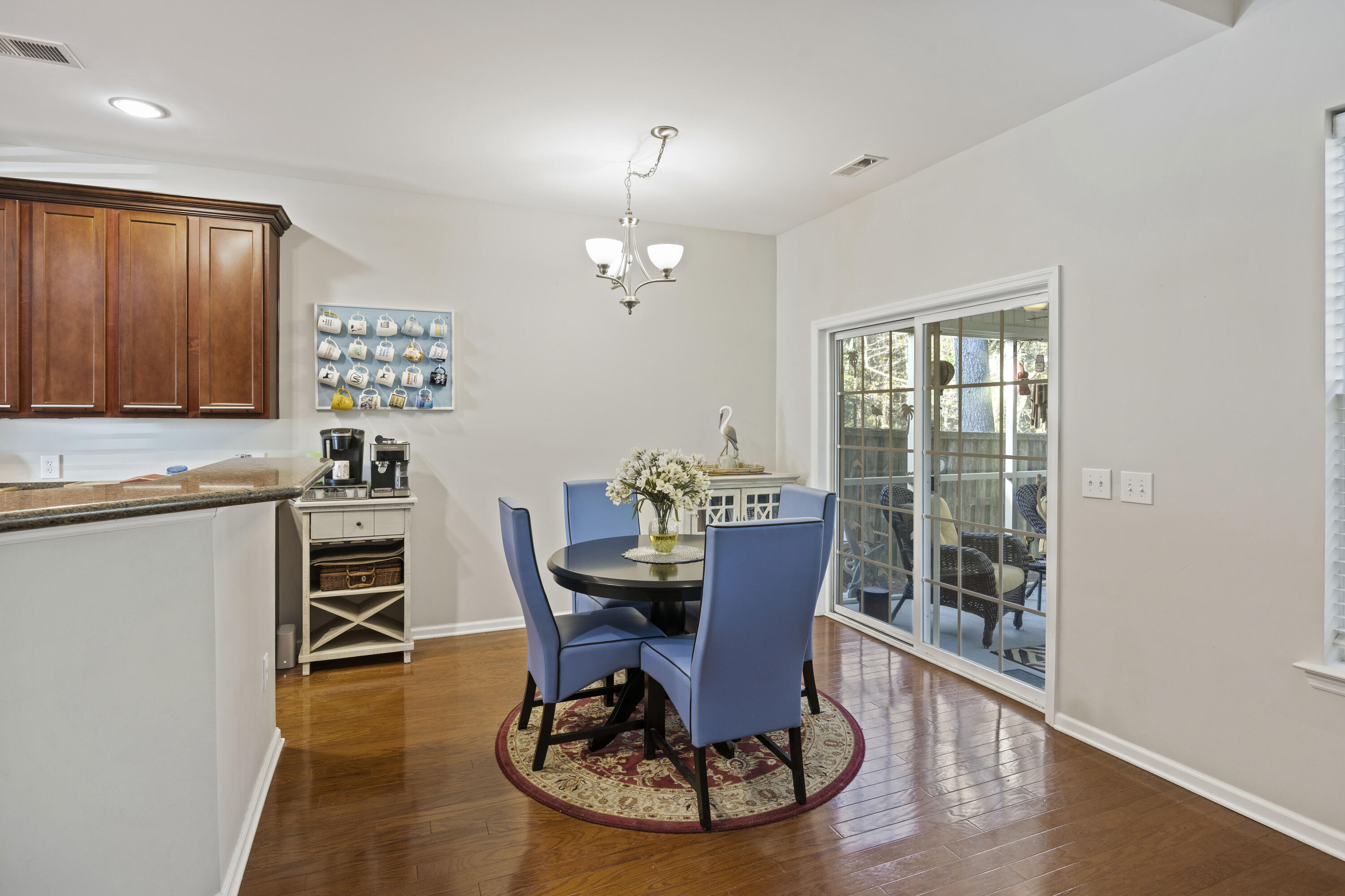 3031 Ellington Drive