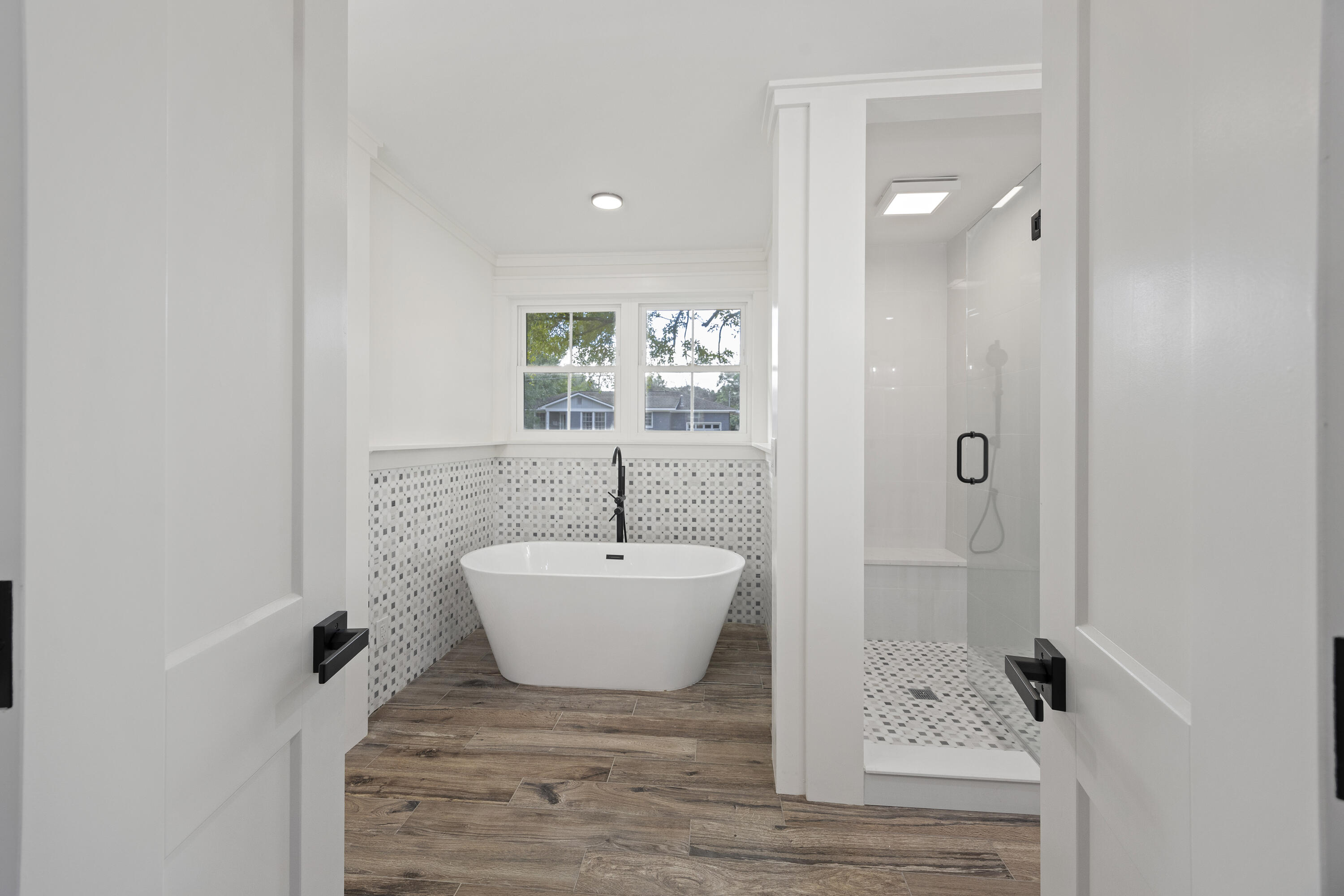 1328 Hermitage Avenue