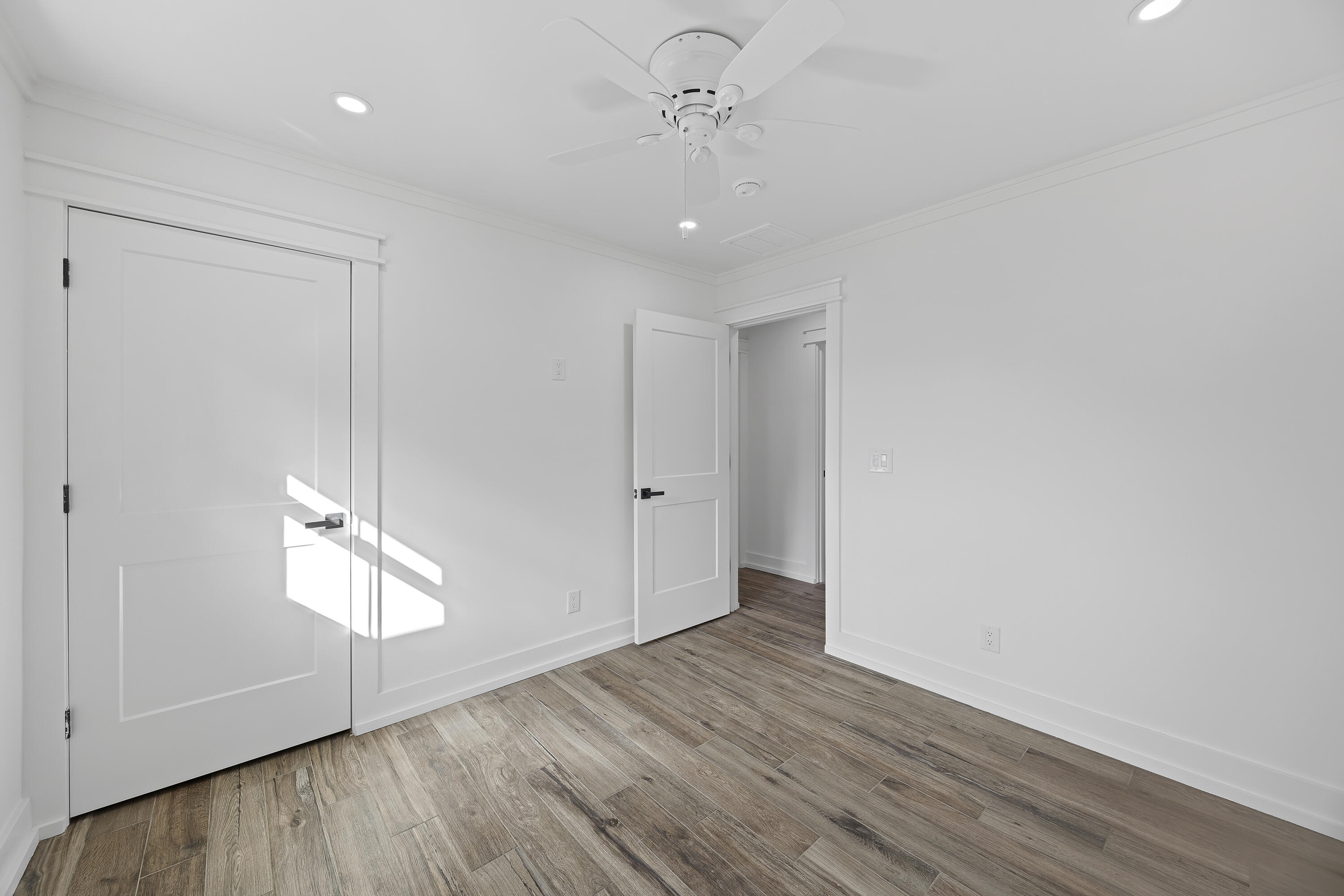 1328 Hermitage Avenue