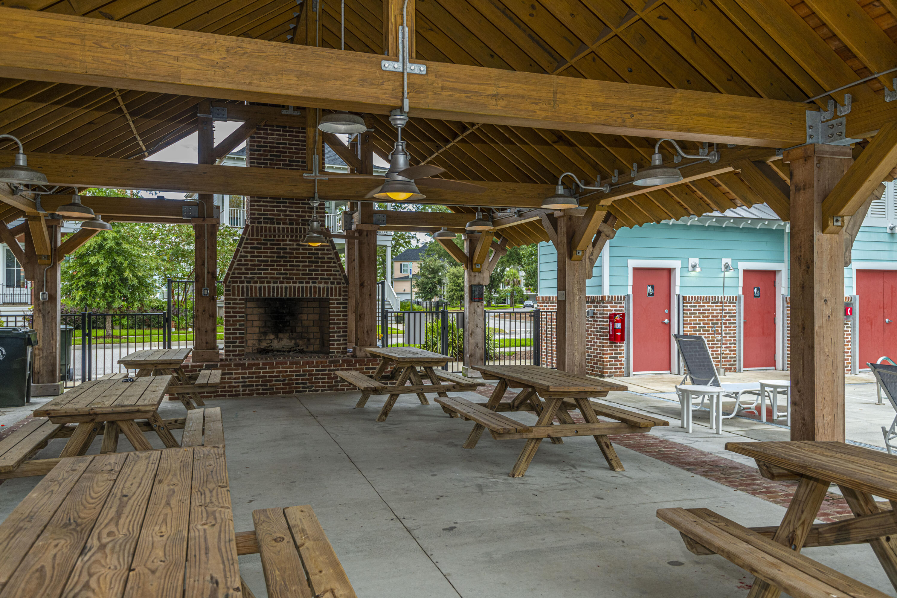1216 Pressley Road
