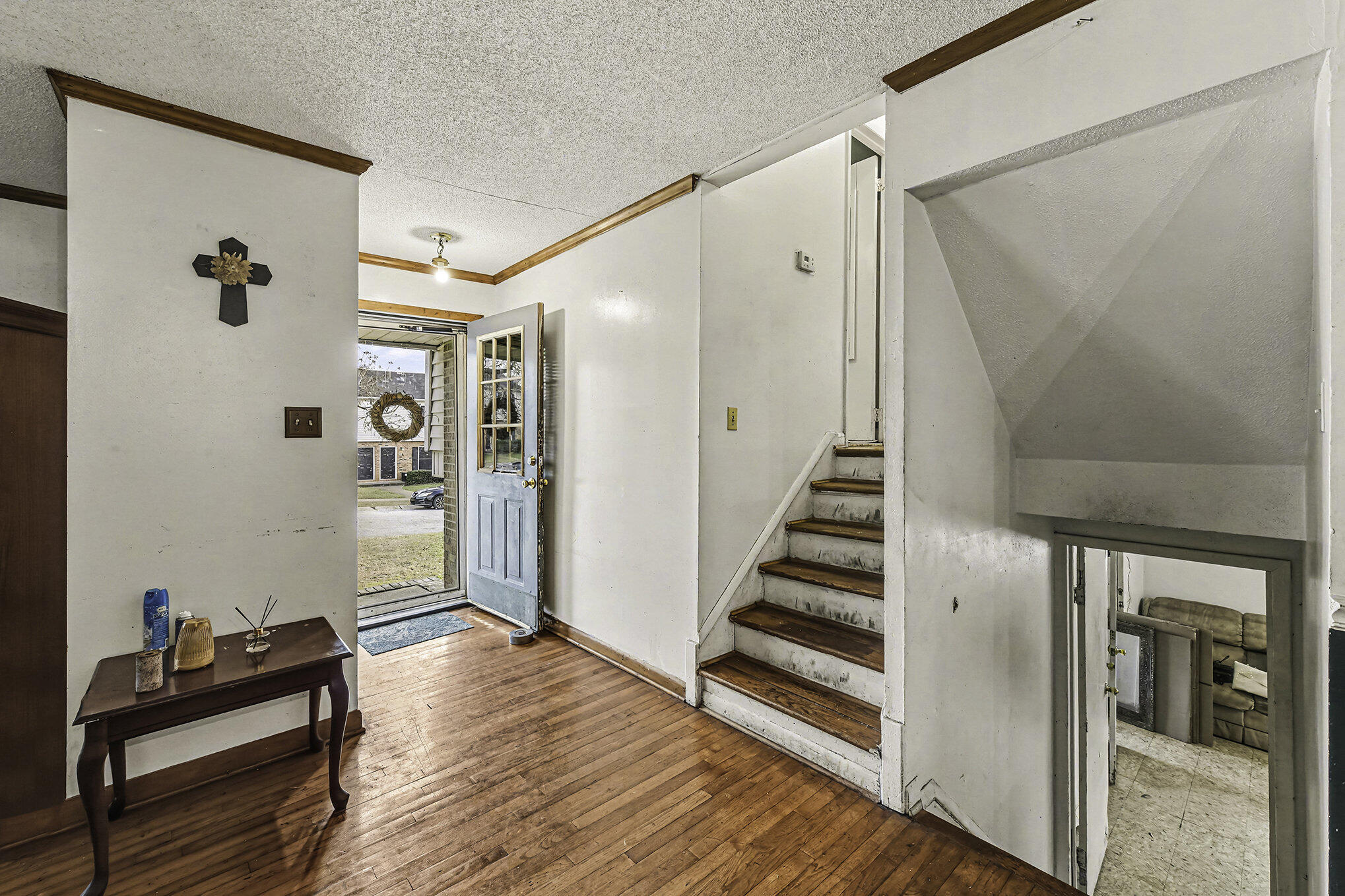 3358 Mountainbrook Avenue