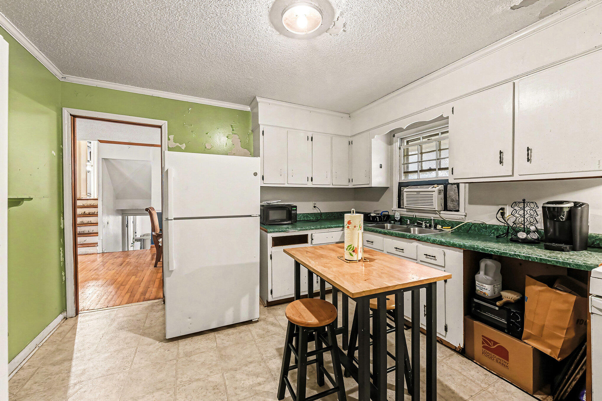 3358 Mountainbrook Avenue