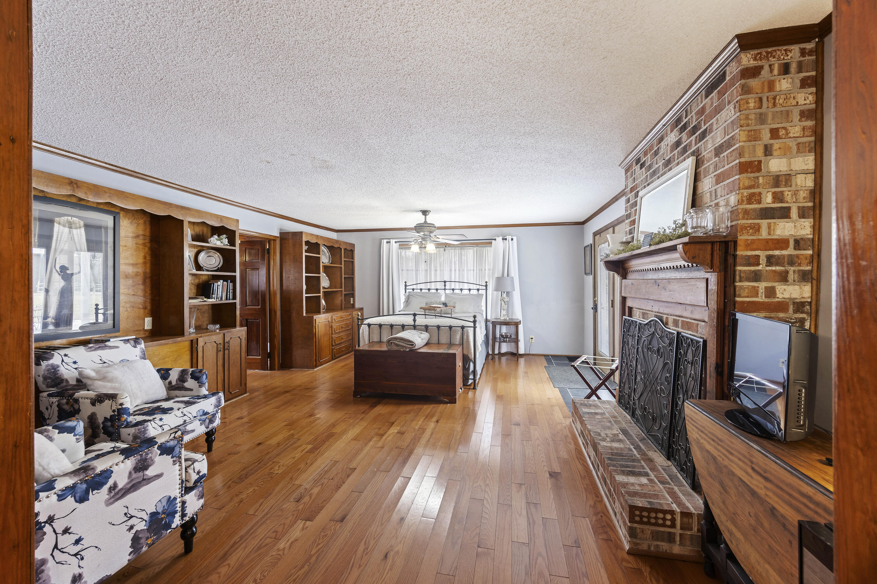 6293 Ehrhardt Road