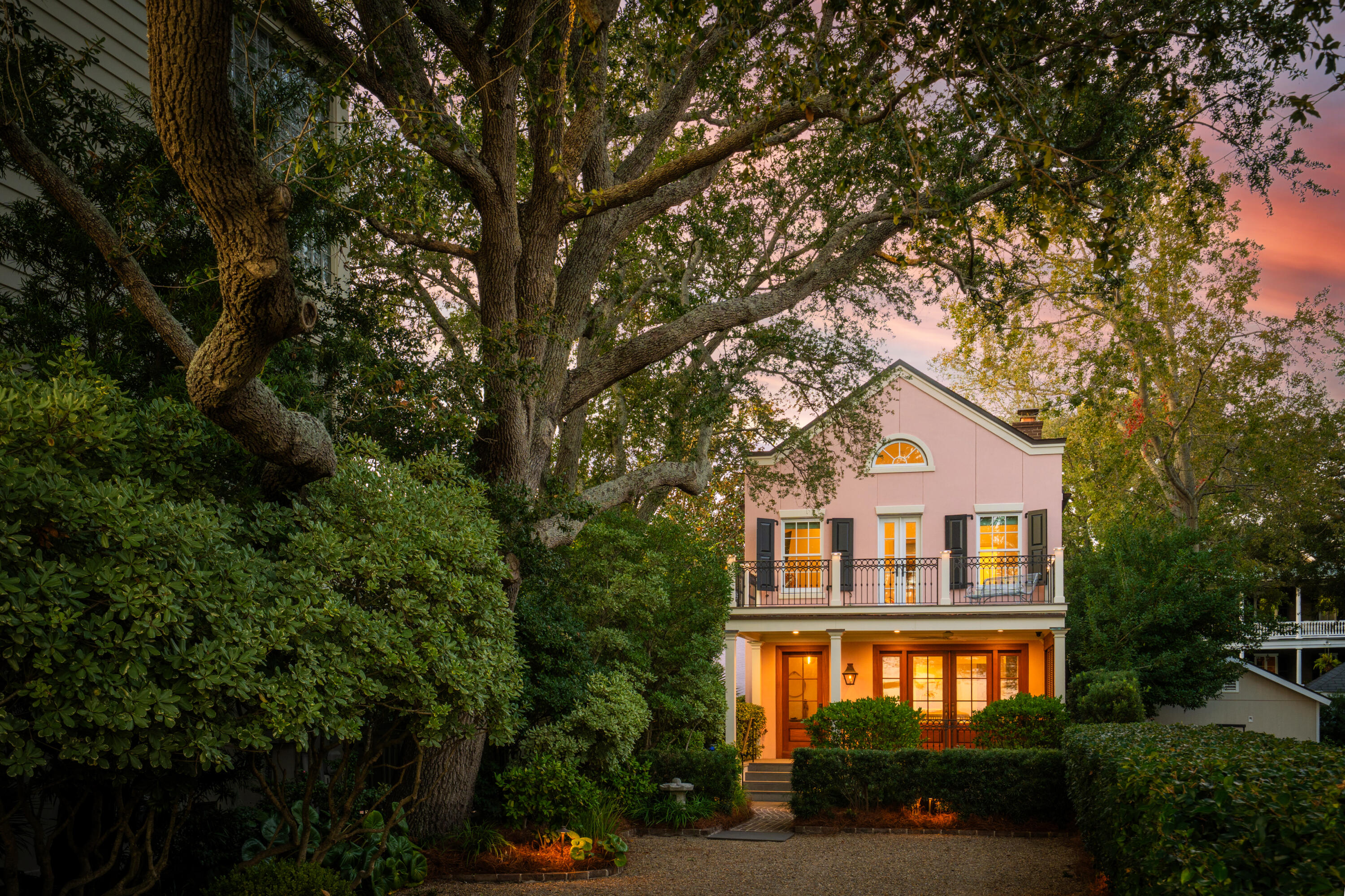 14 1/2 Murray Boulevard