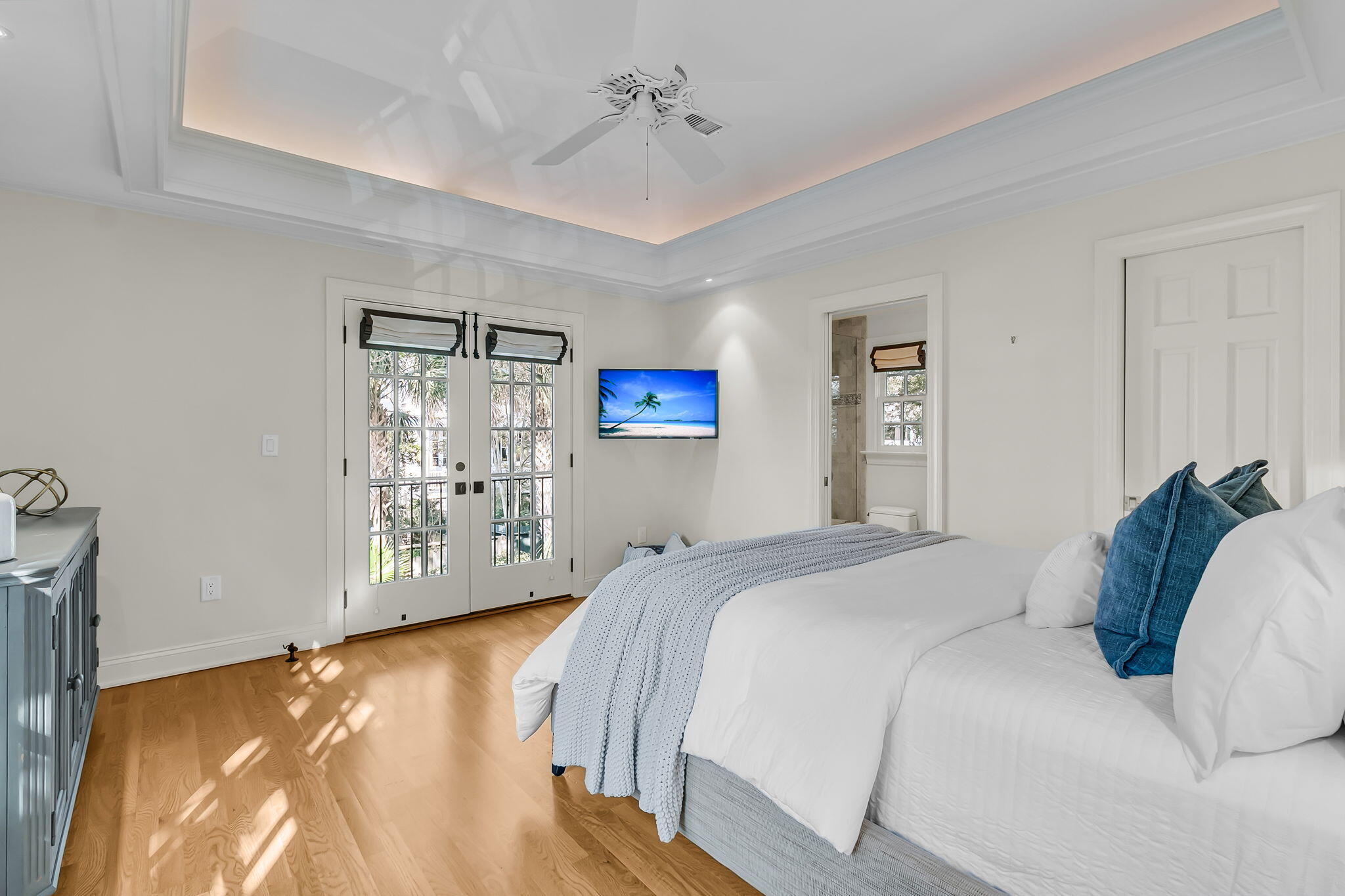 14 1/2 Murray Boulevard