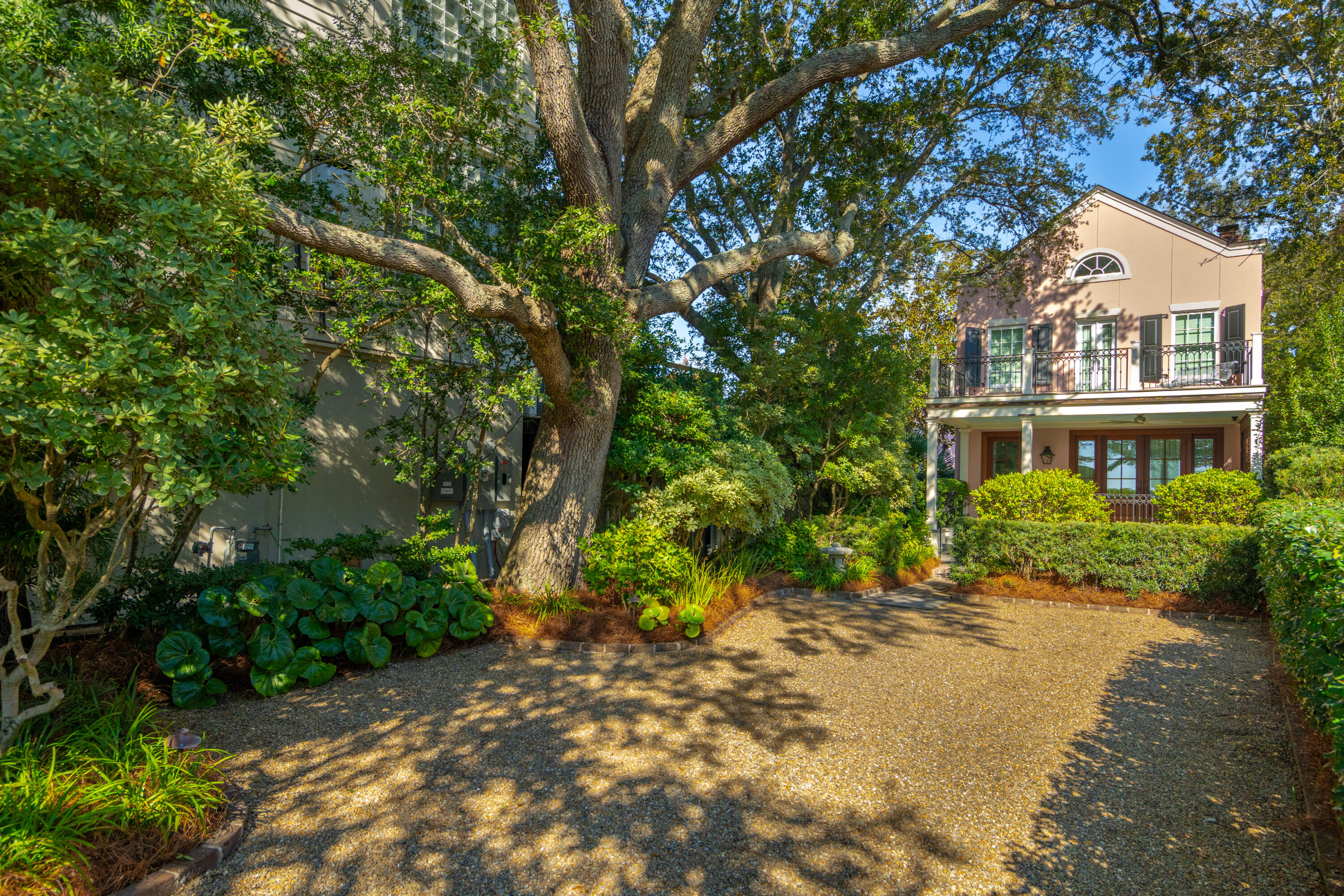 14 1/2 Murray Boulevard