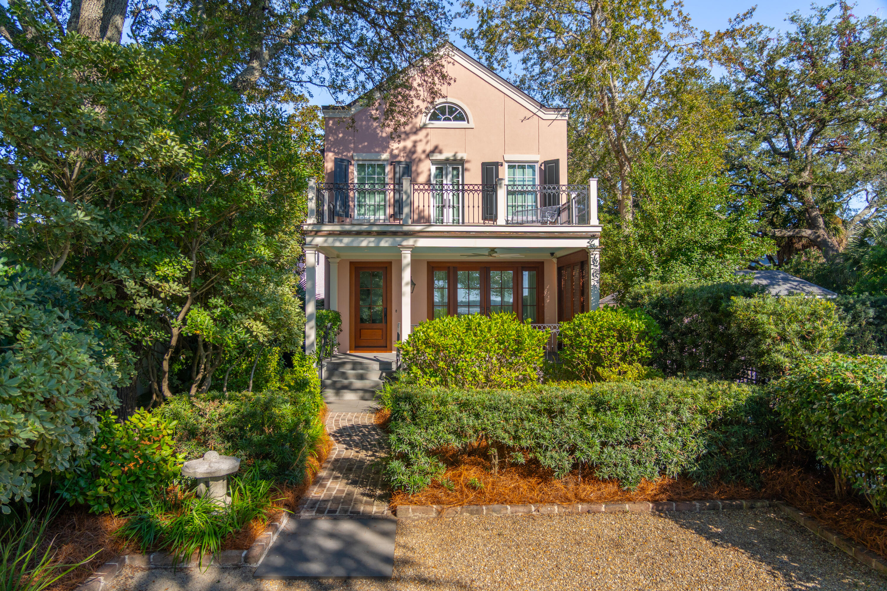 14 1/2 Murray Boulevard