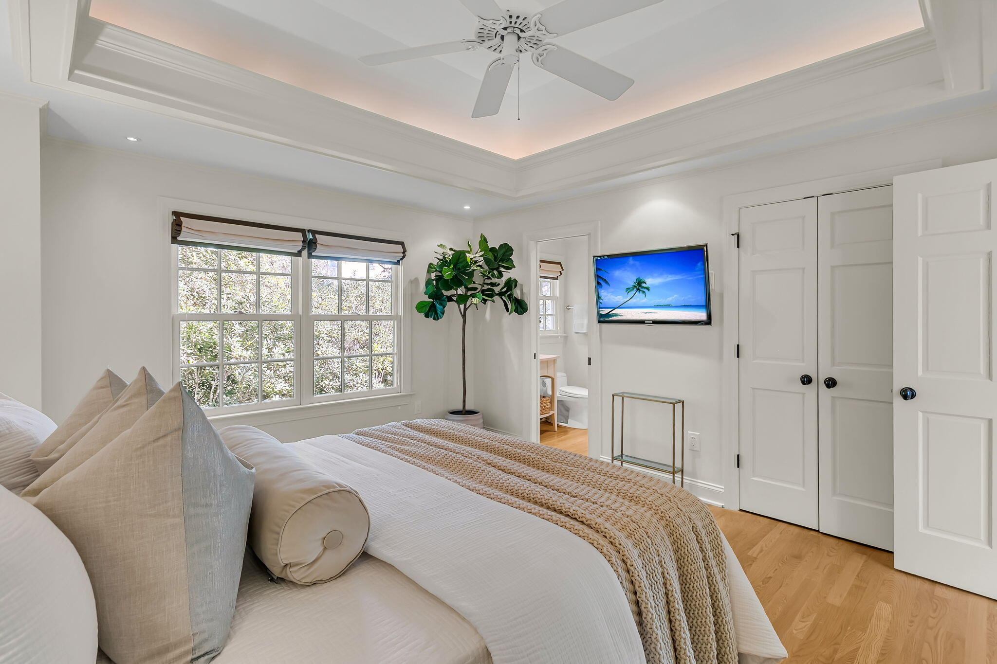 14 1/2 Murray Boulevard