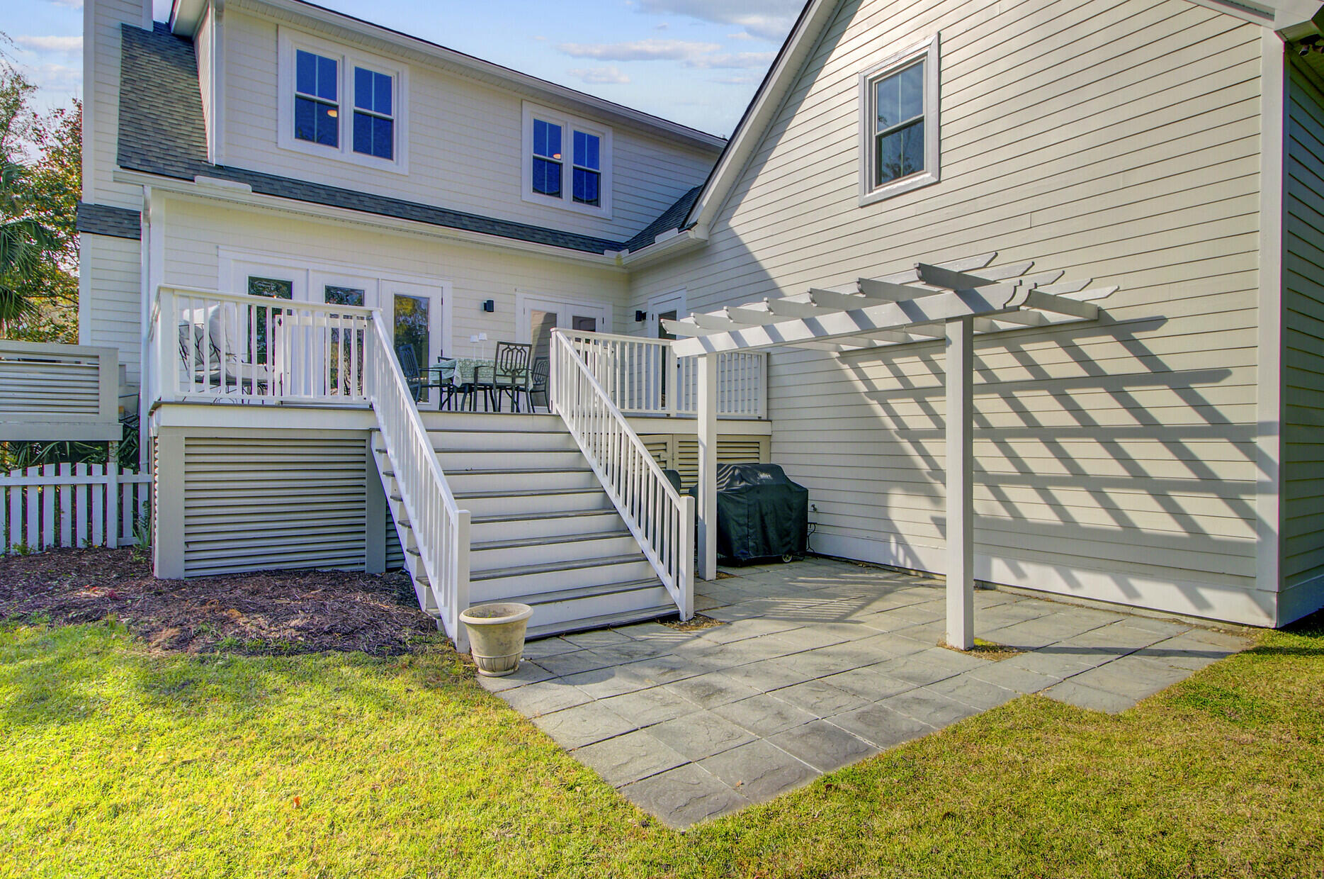 2197 Hartfords Bluff Circle